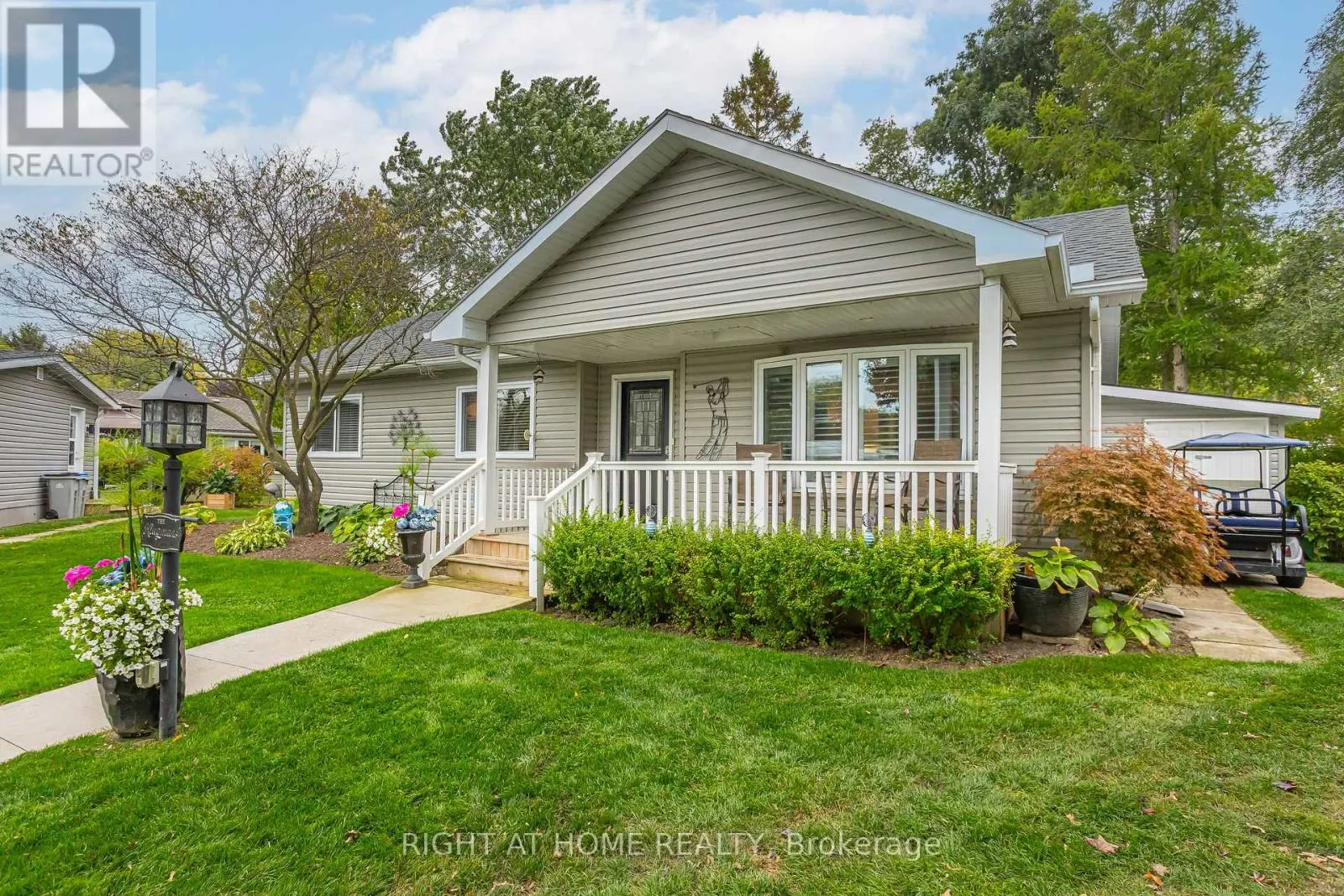 162 MISSISSAUGA PLACE