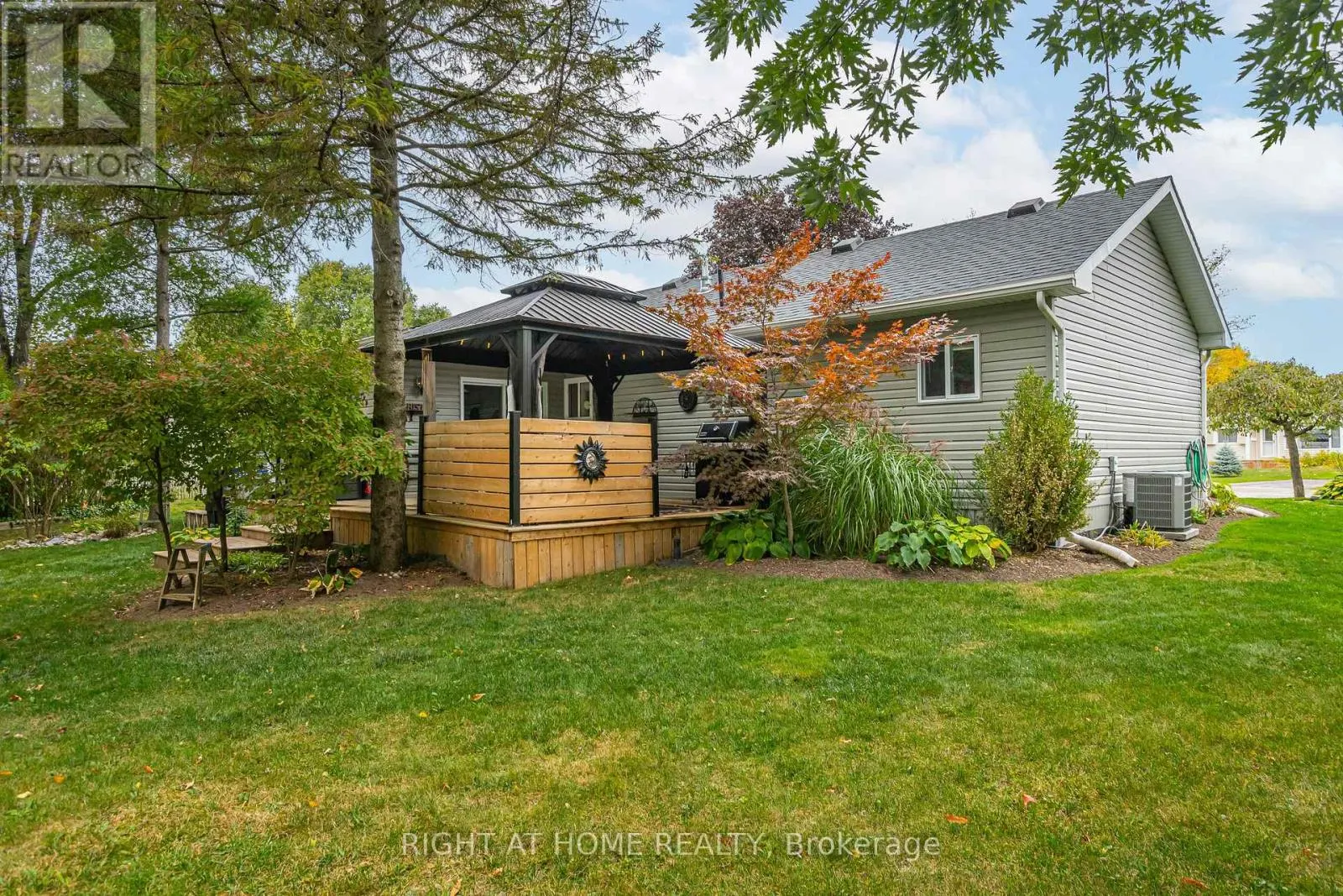 162 MISSISSAUGA PLACE