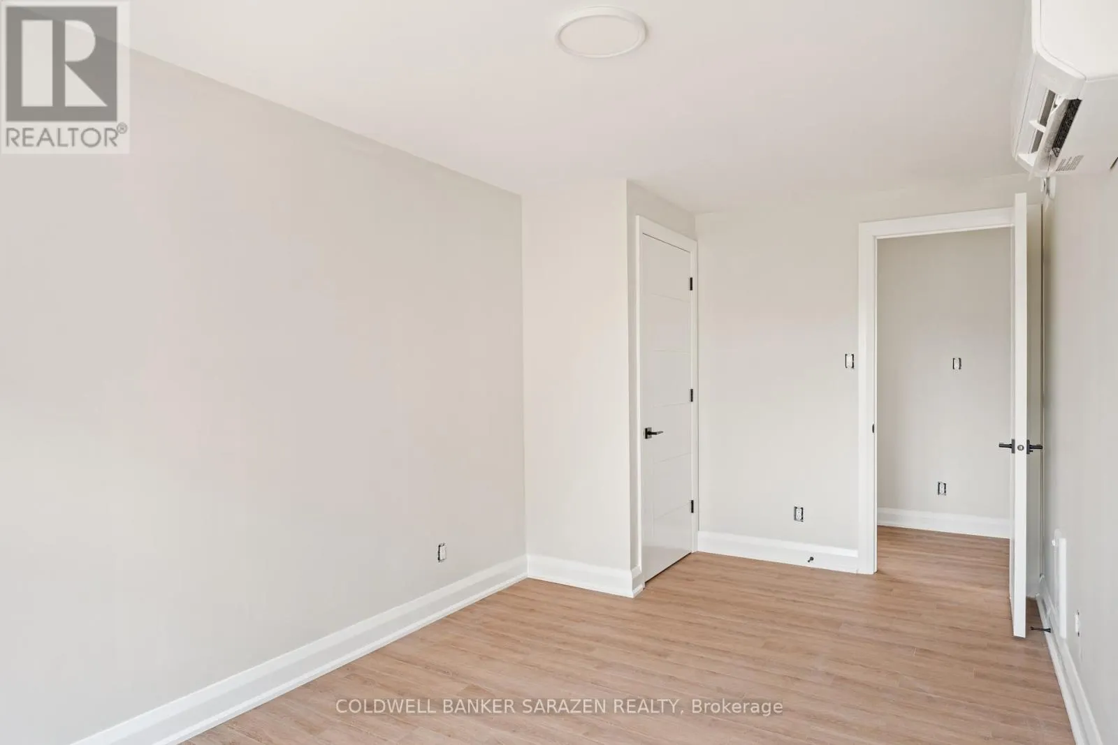 002 - 10 MCARTHUR AVENUE
