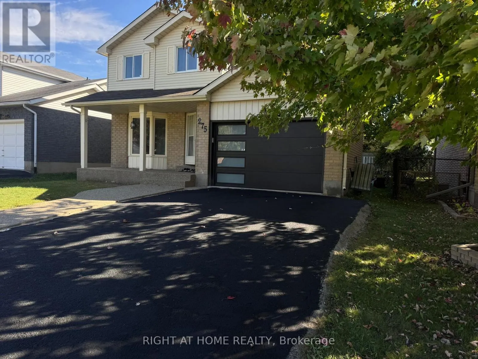 275 TAGGE CRESCENT