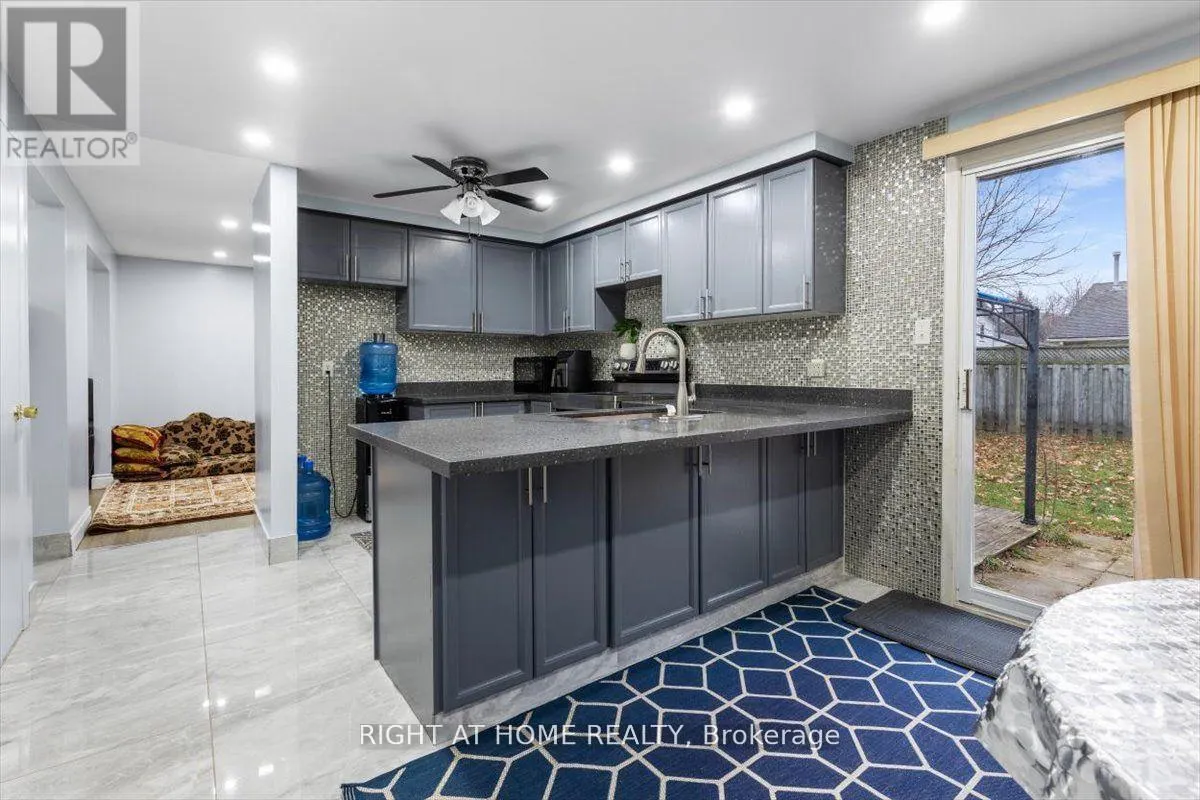 275 TAGGE CRESCENT