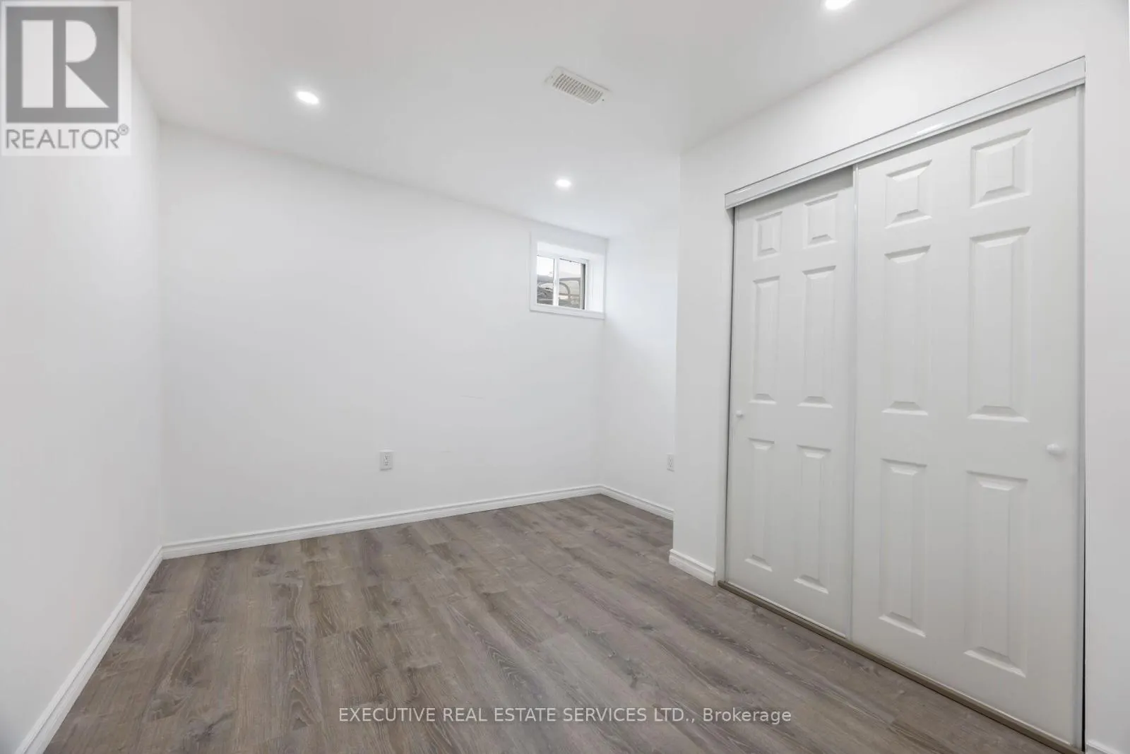 5 DRAKE AVENUE