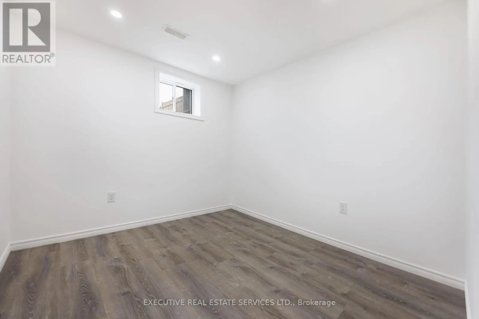 5 DRAKE AVENUE