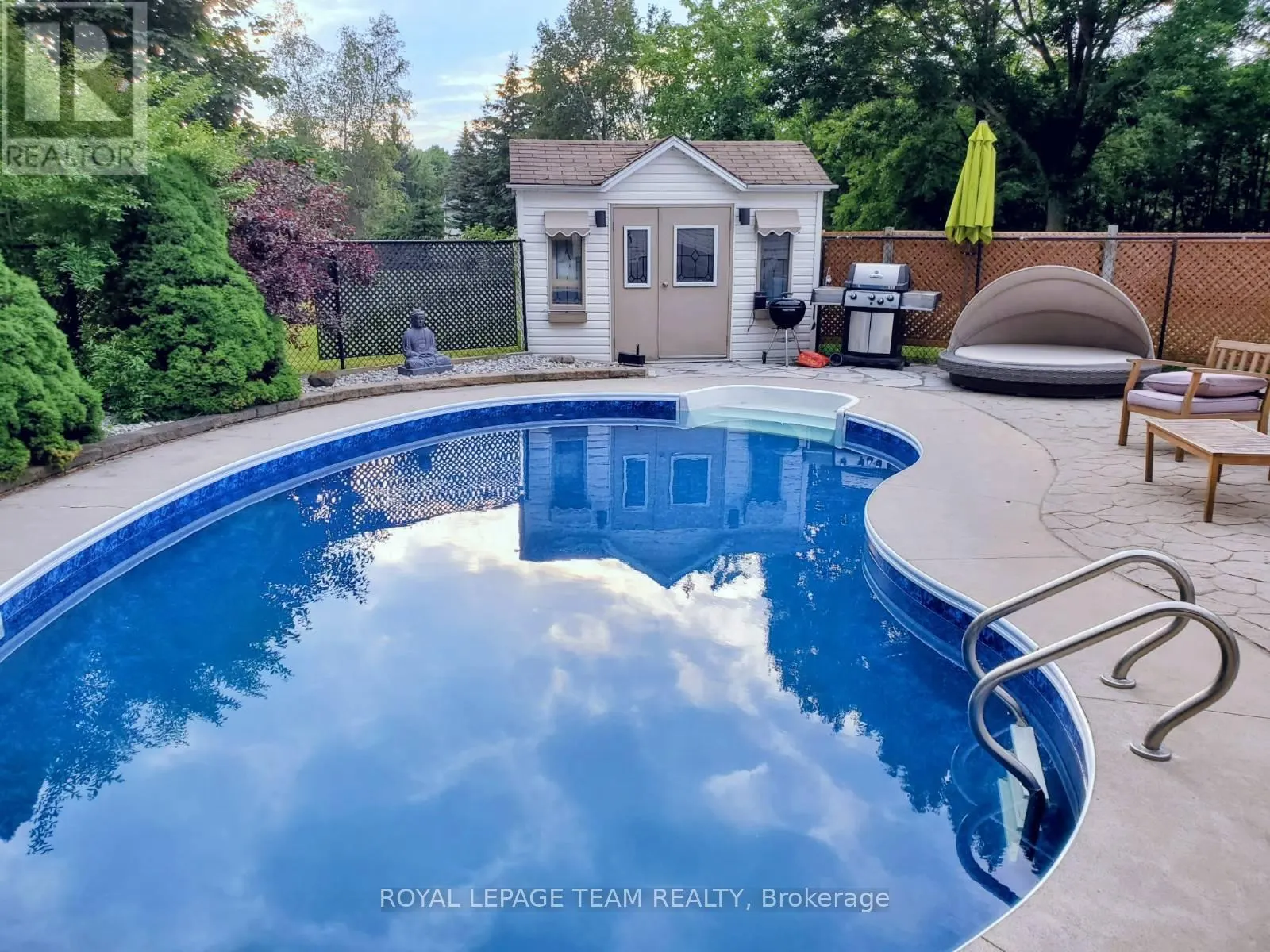 3372 BRAMBLE LANE