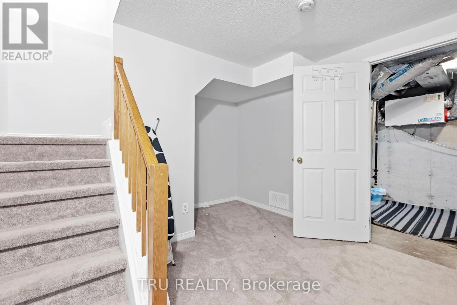 244 STONEWAY DRIVE