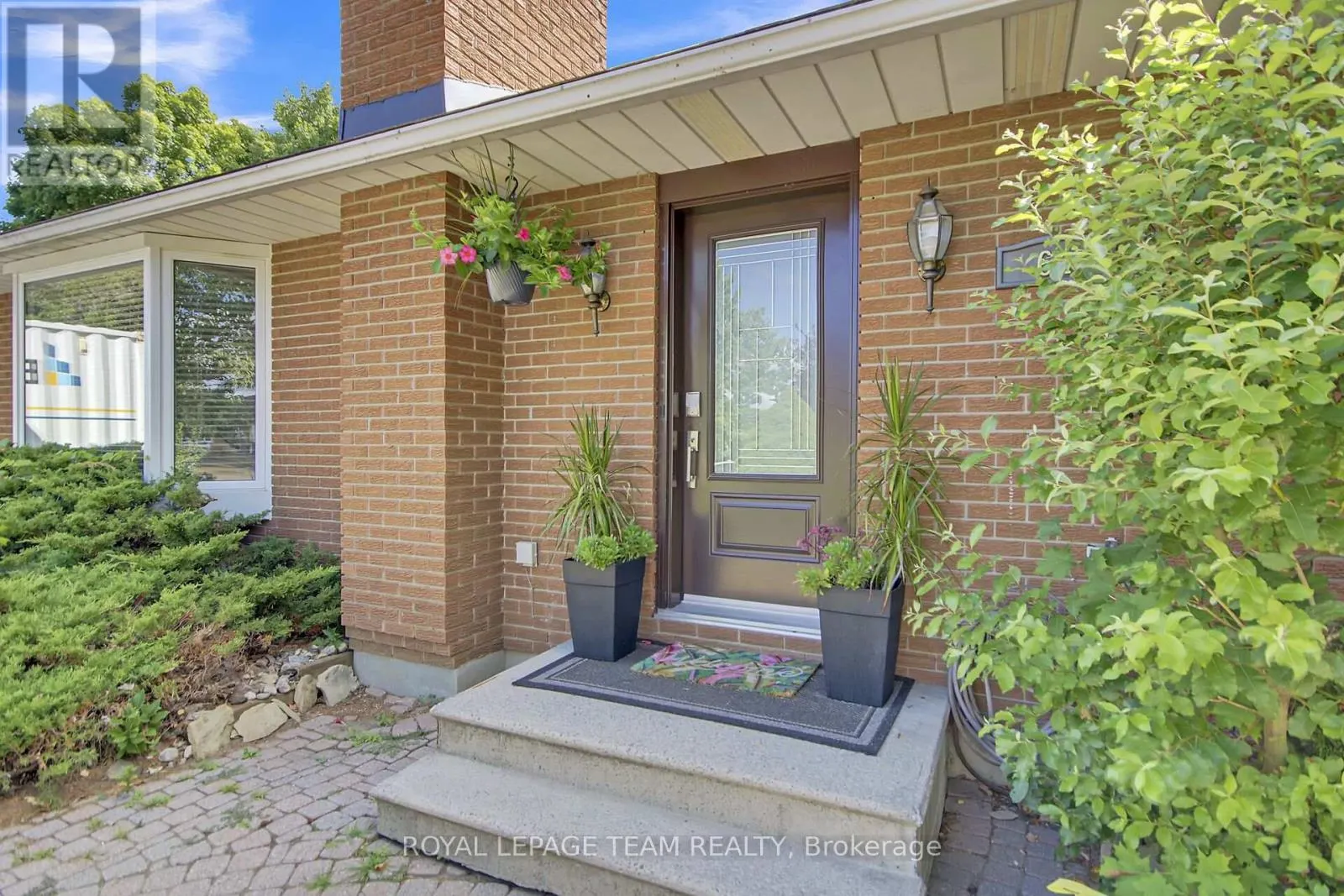 64 OWLSHEAD ROAD