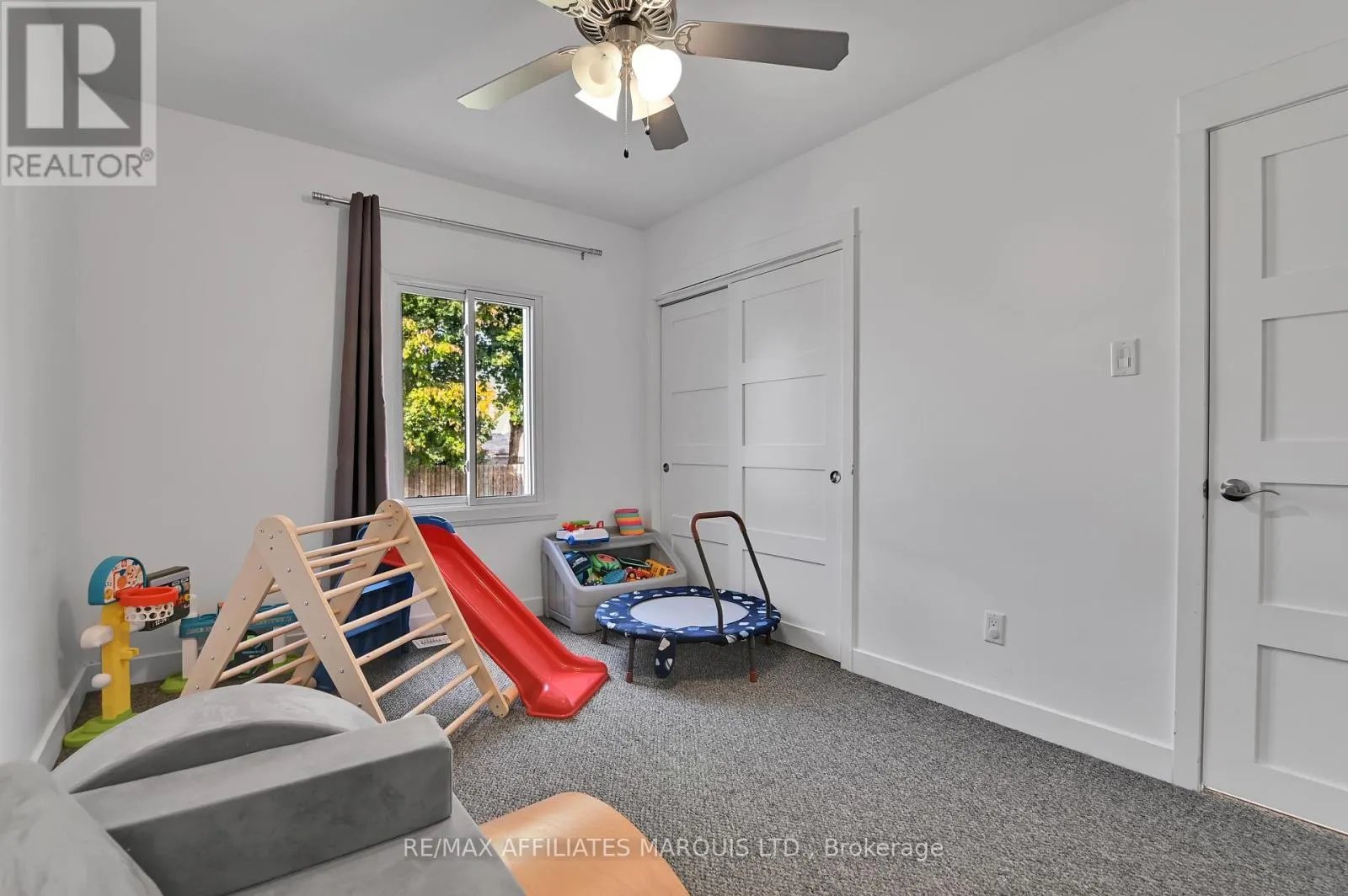1006 SECOND STREET E