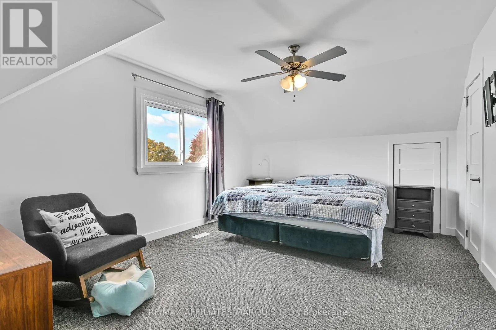 1006 SECOND STREET E