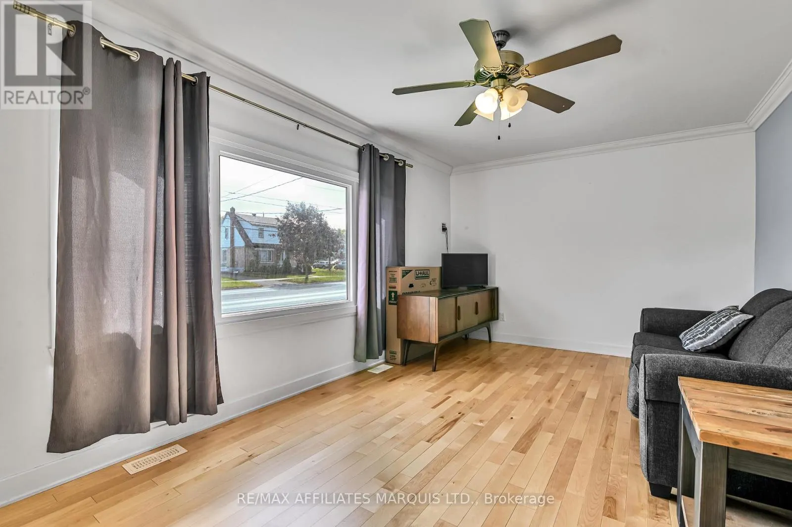 1006 SECOND STREET E