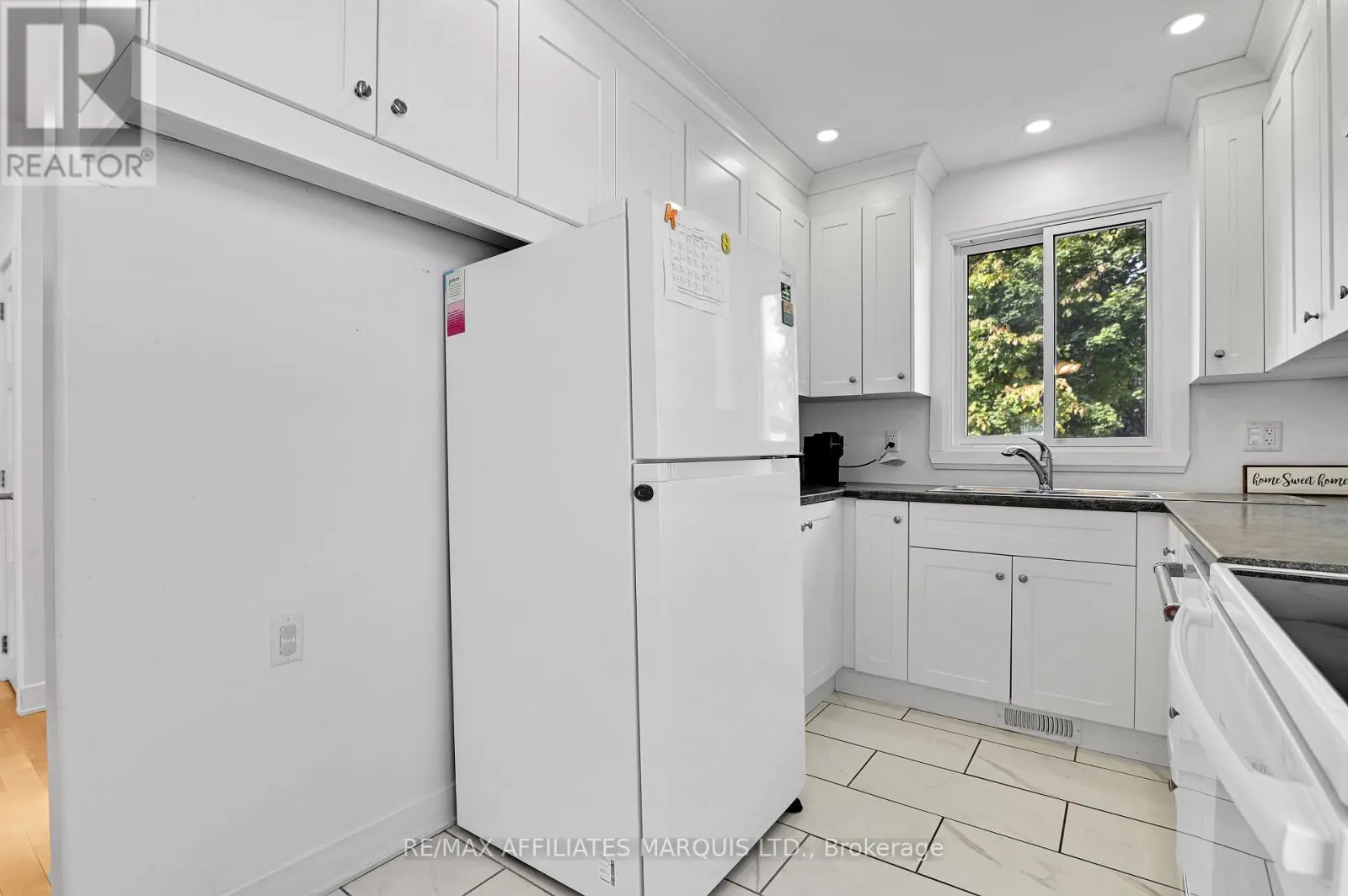 1006 SECOND STREET E