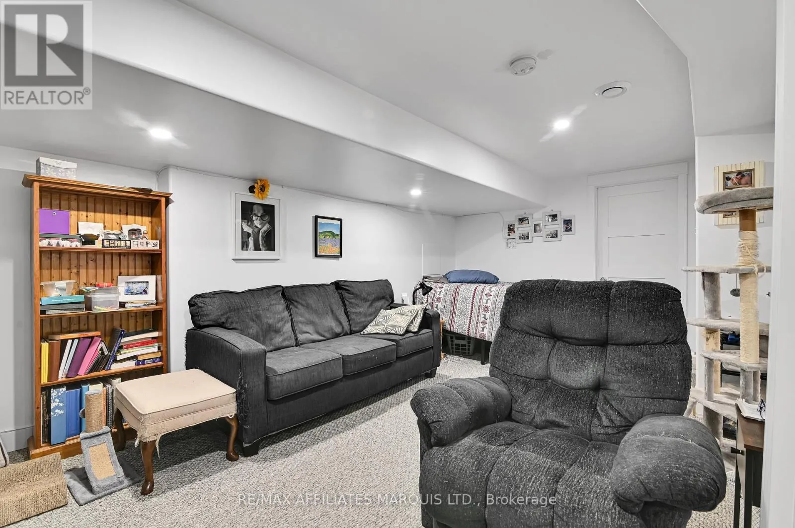 1006 SECOND STREET E