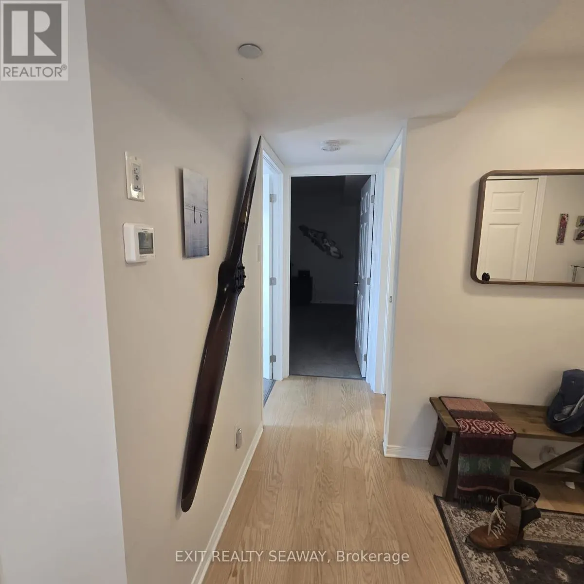 201 - 341 WATER STREET W