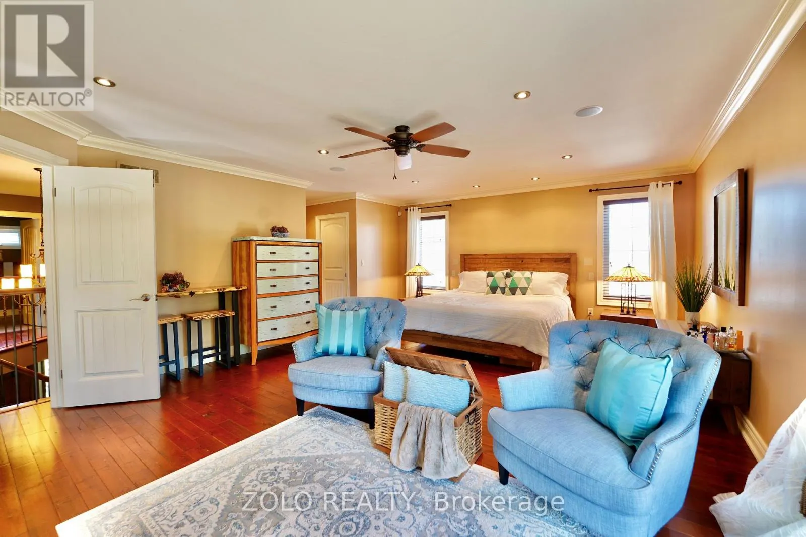 4658 LYONS PARKWAY