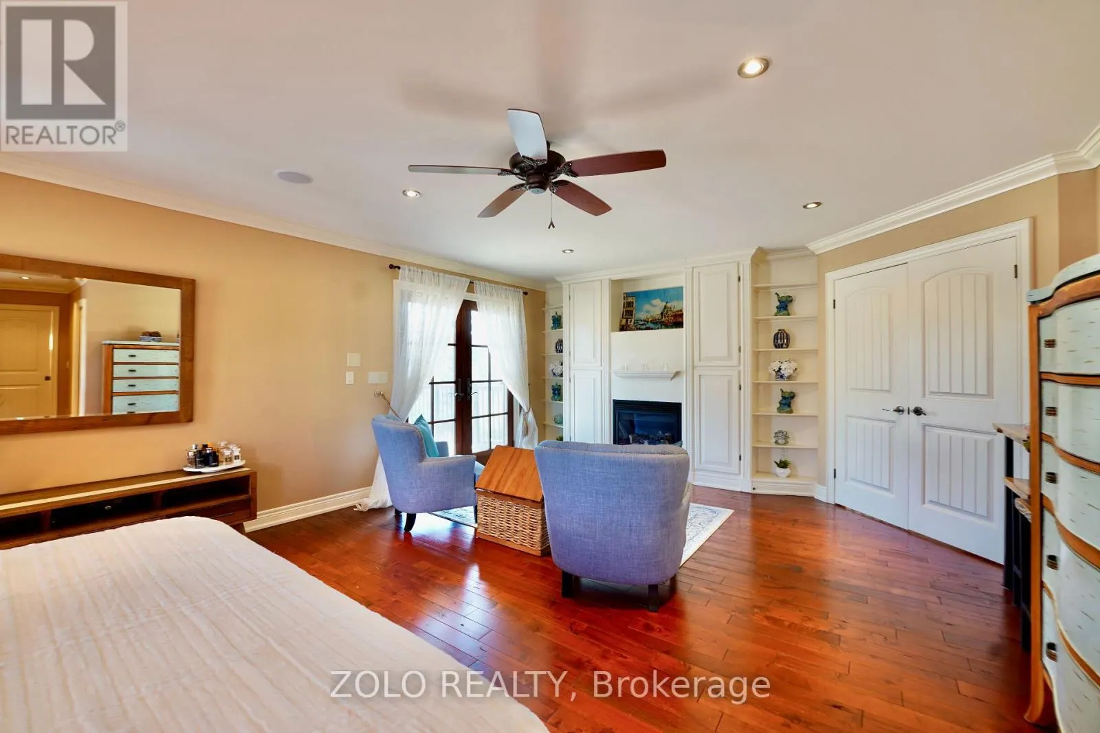 4658 LYONS PARKWAY