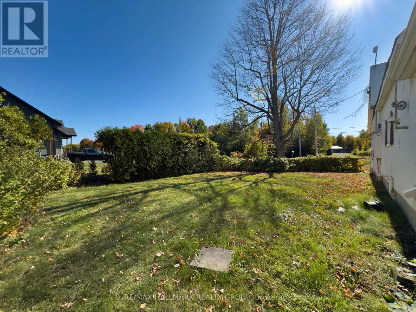 1677 STE ANNE ROAD