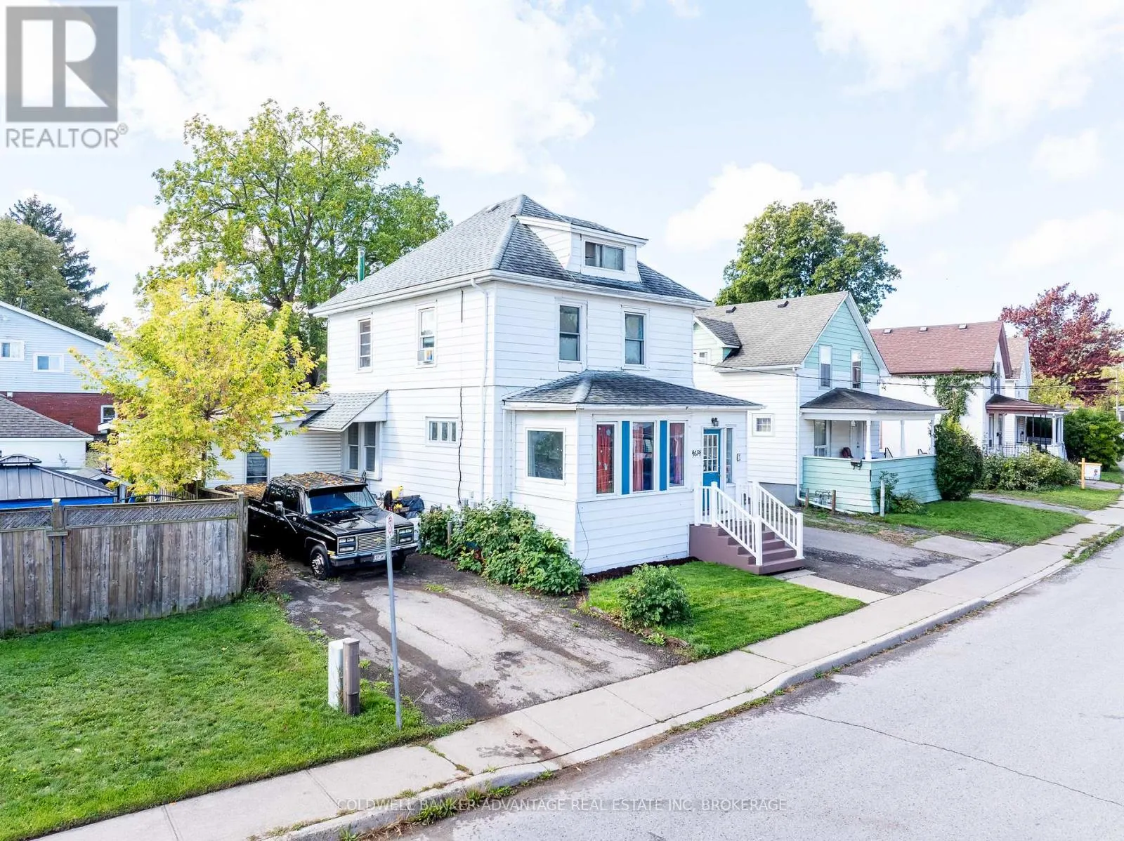 4674 RYERSON CRESCENT