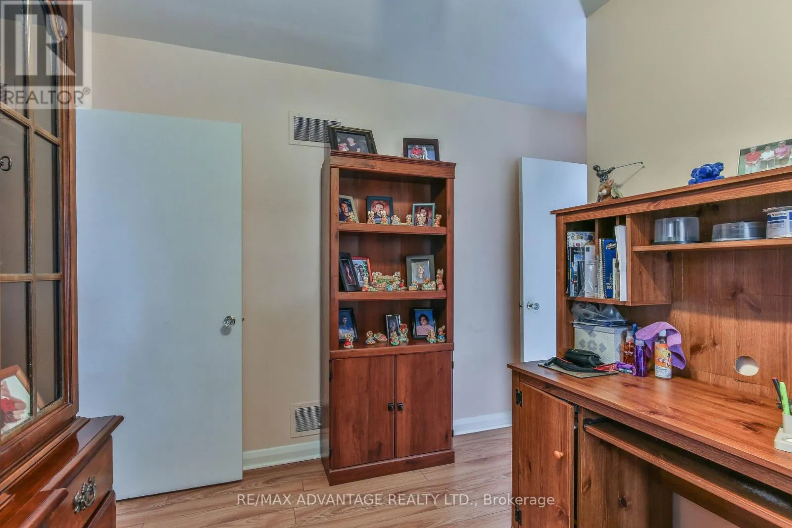 237 RAINBOW AVENUE