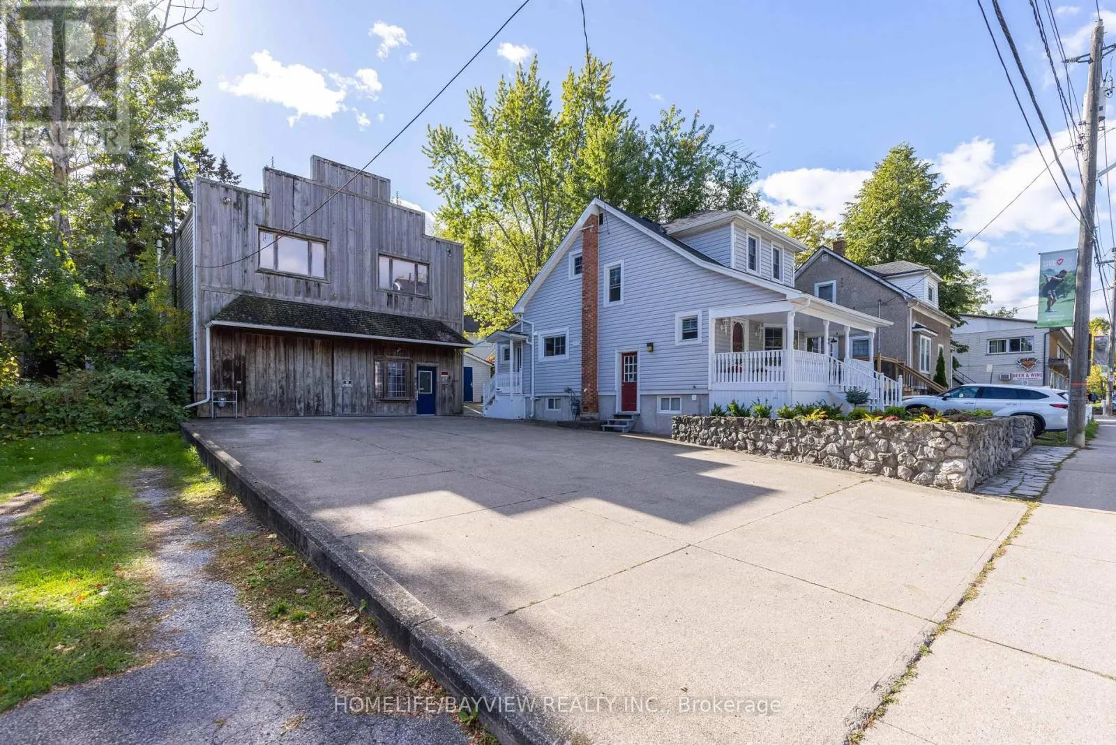 19 MAIN STREET