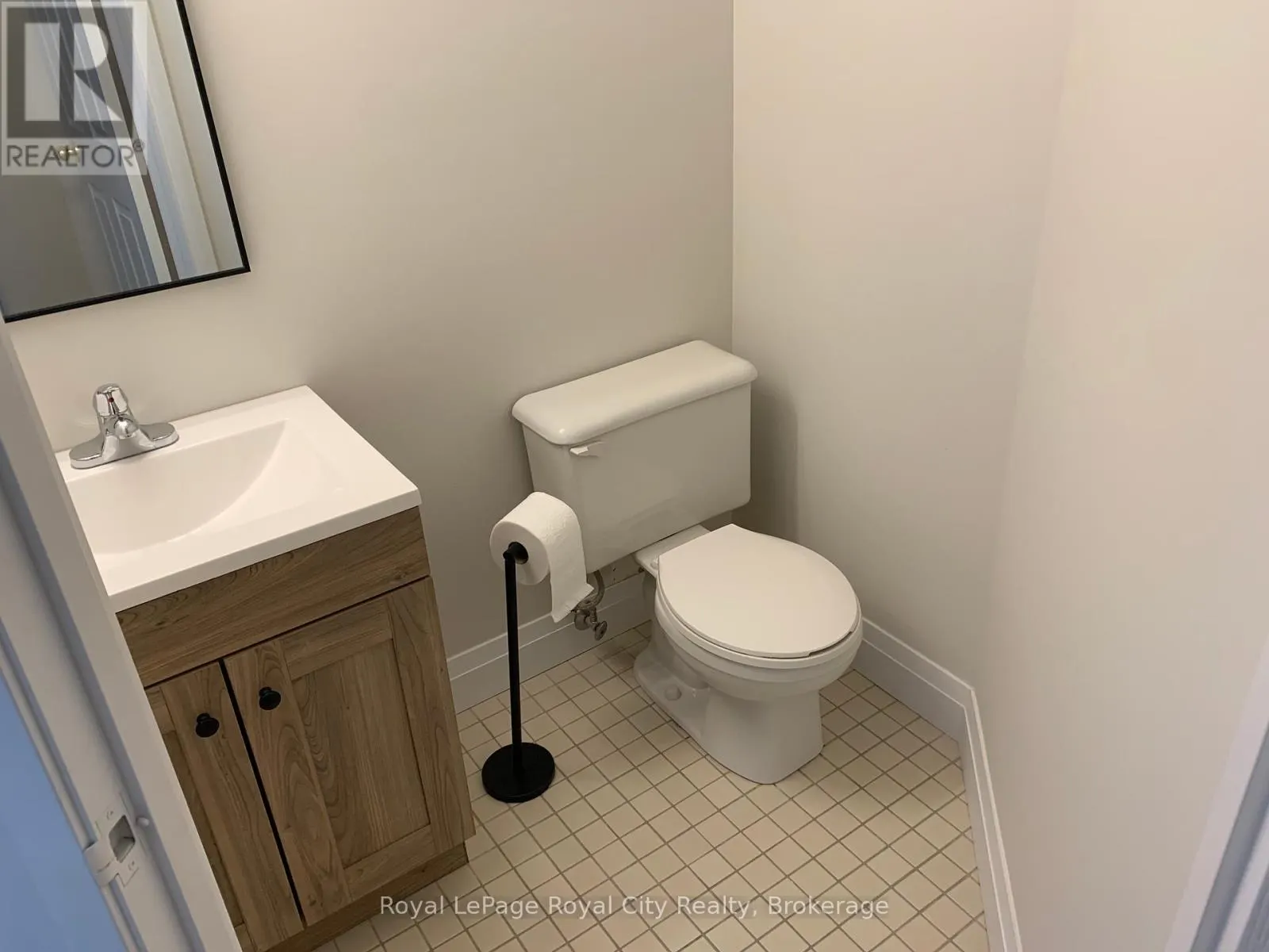 301 - 105 BAGOT STREET, #301