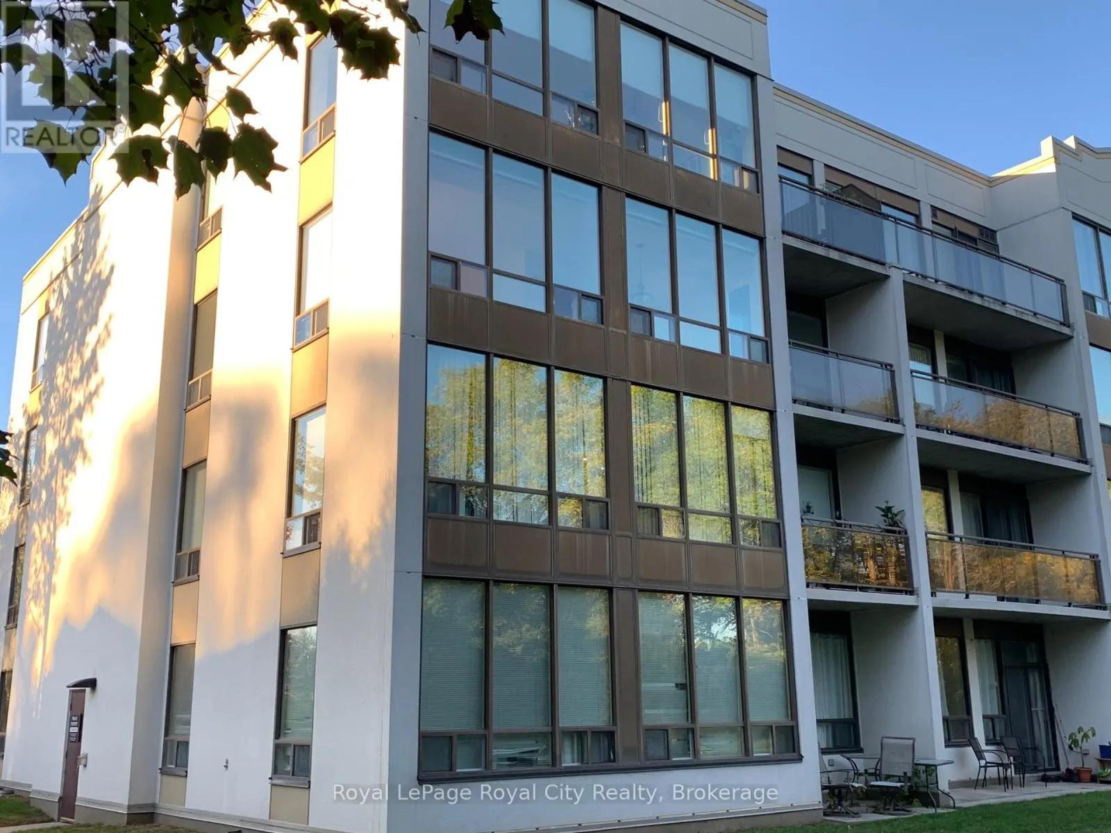 301 - 105 BAGOT STREET, #301