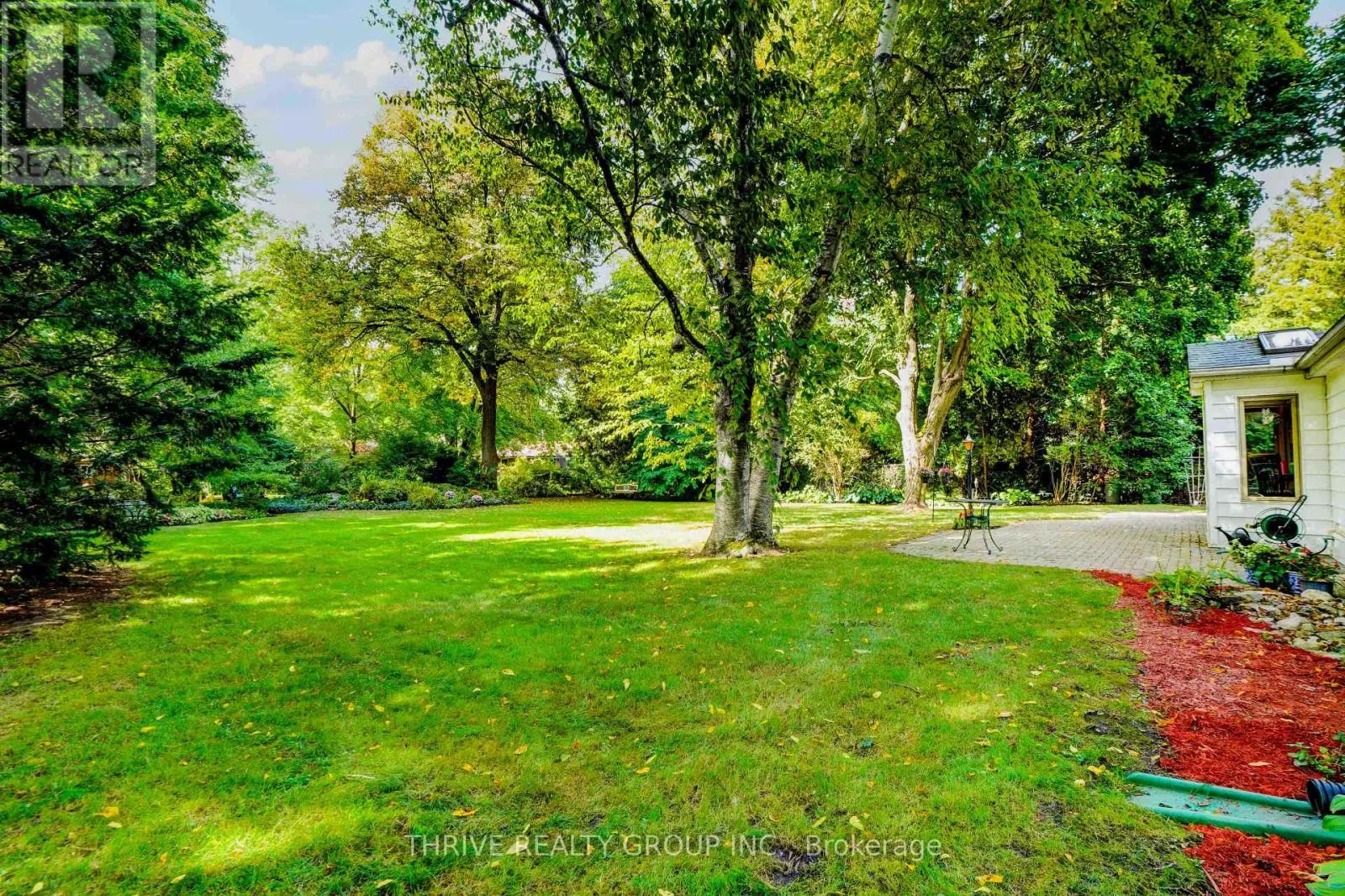 478 GLEN CRESCENT