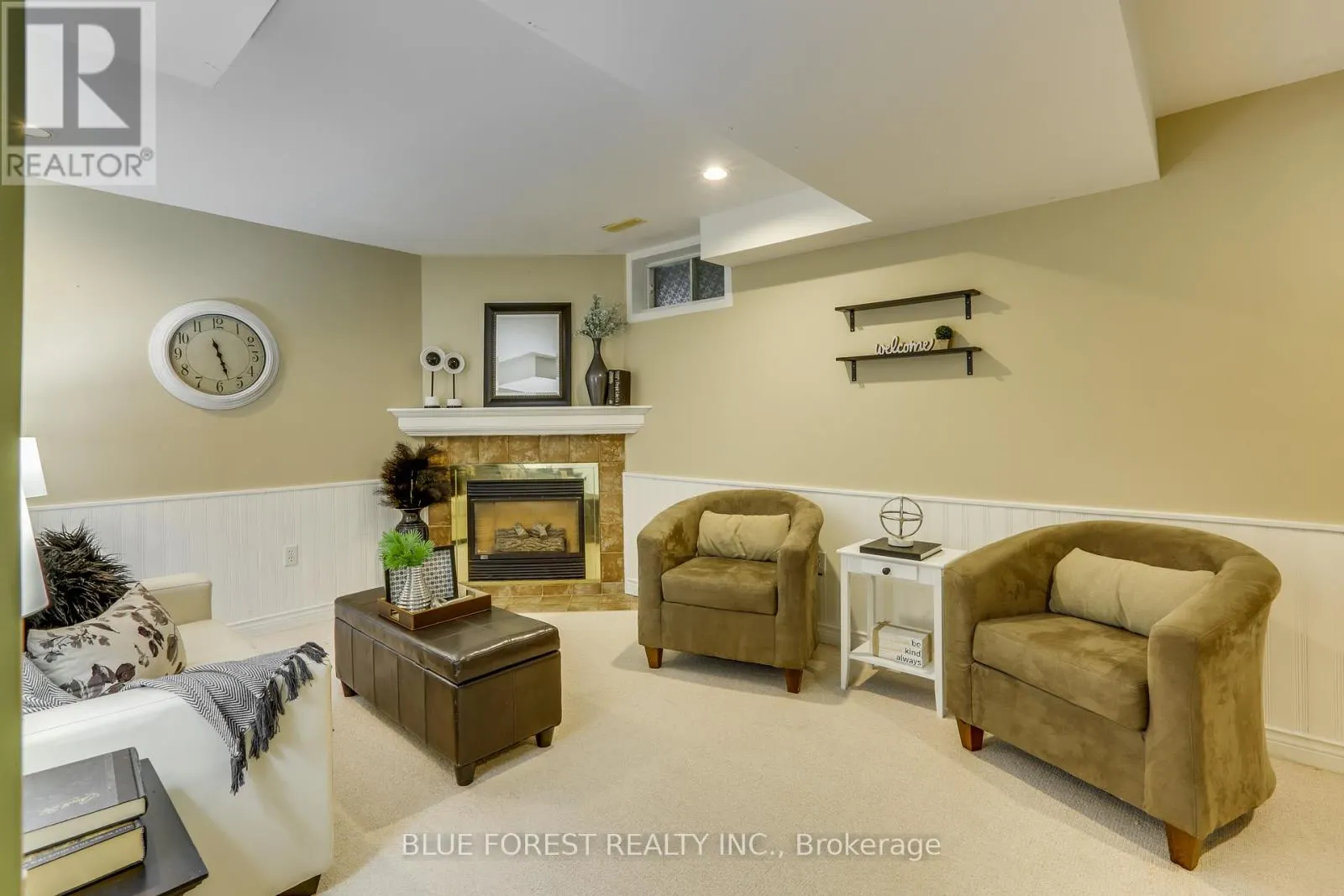 27 LOGGERS GROVE