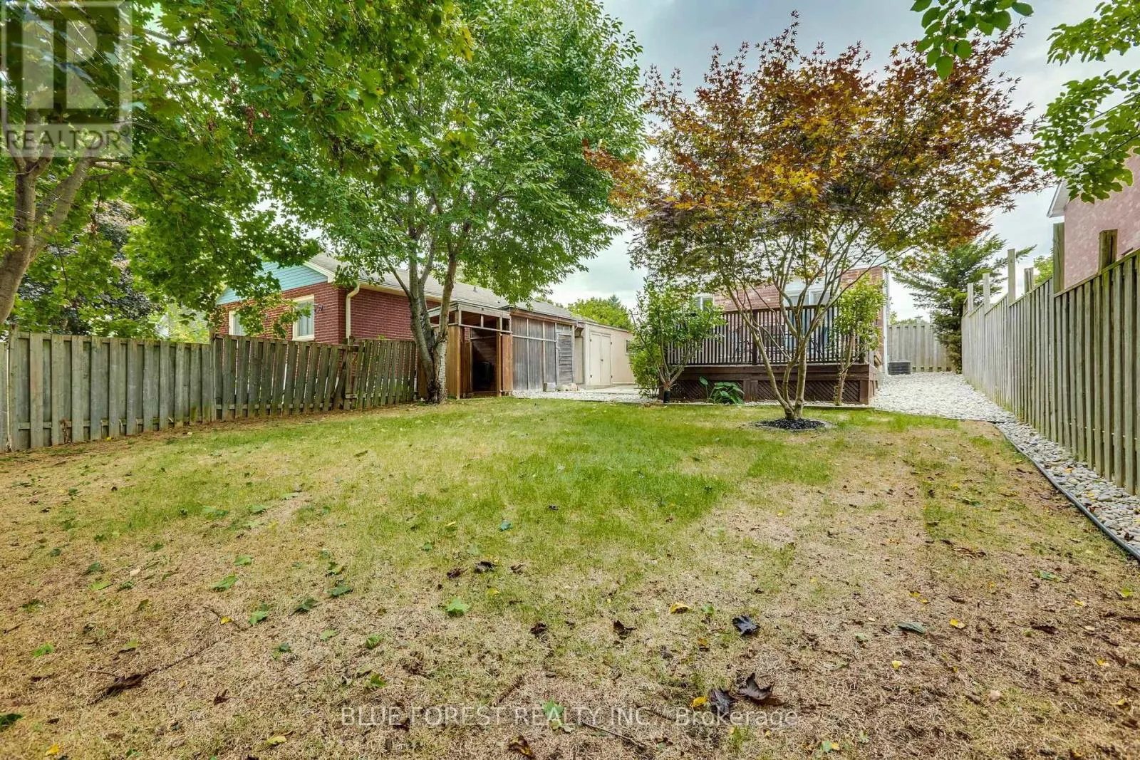27 LOGGERS GROVE
