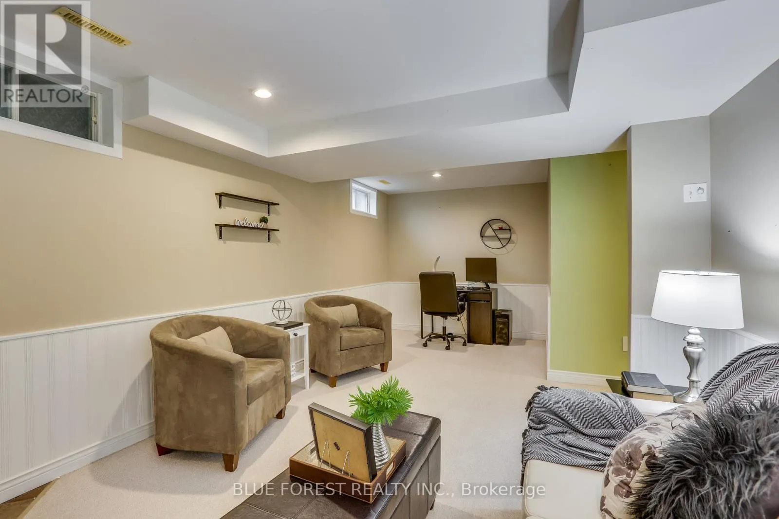 27 LOGGERS GROVE