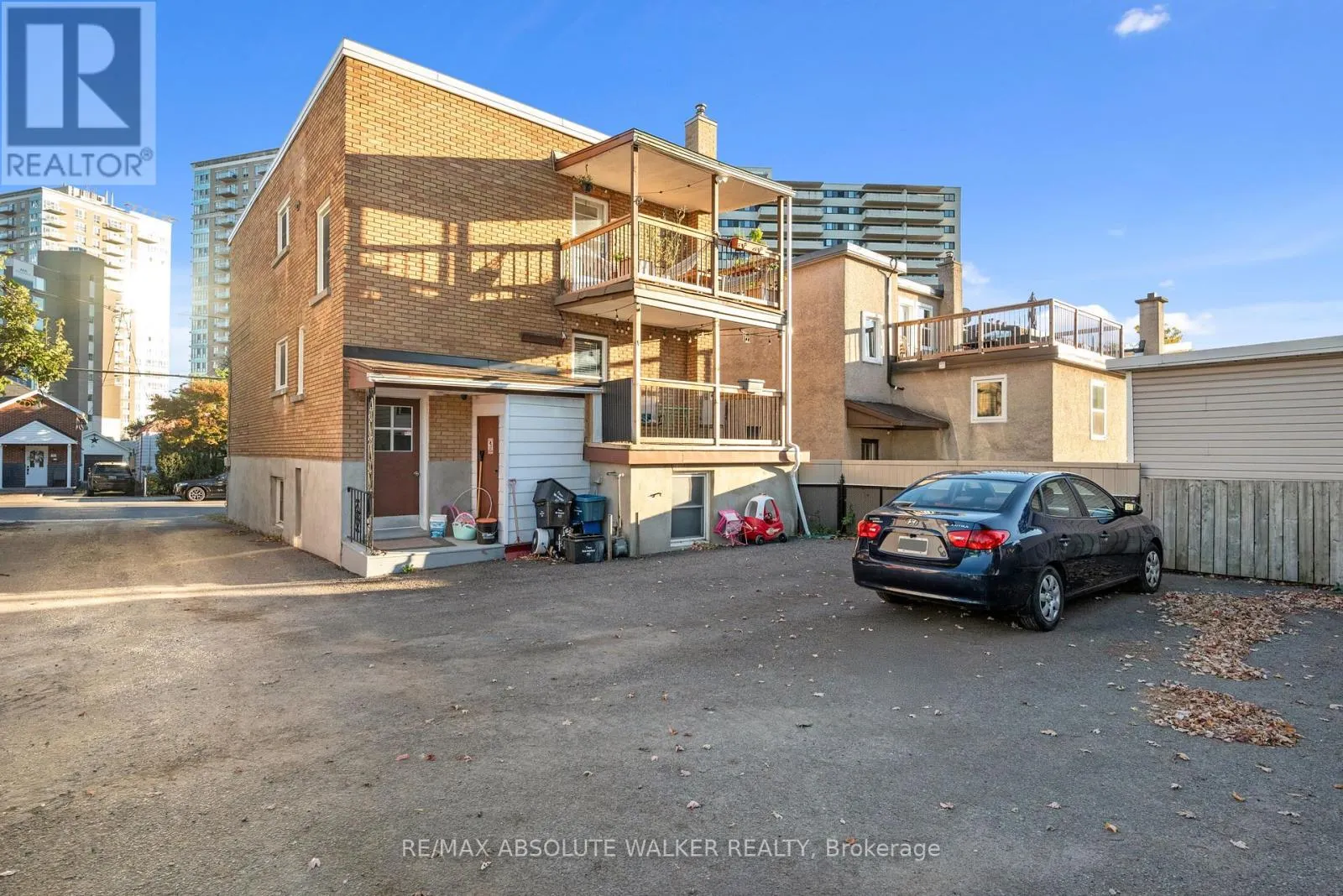 UNIT 2 - 71 GENEST STREET