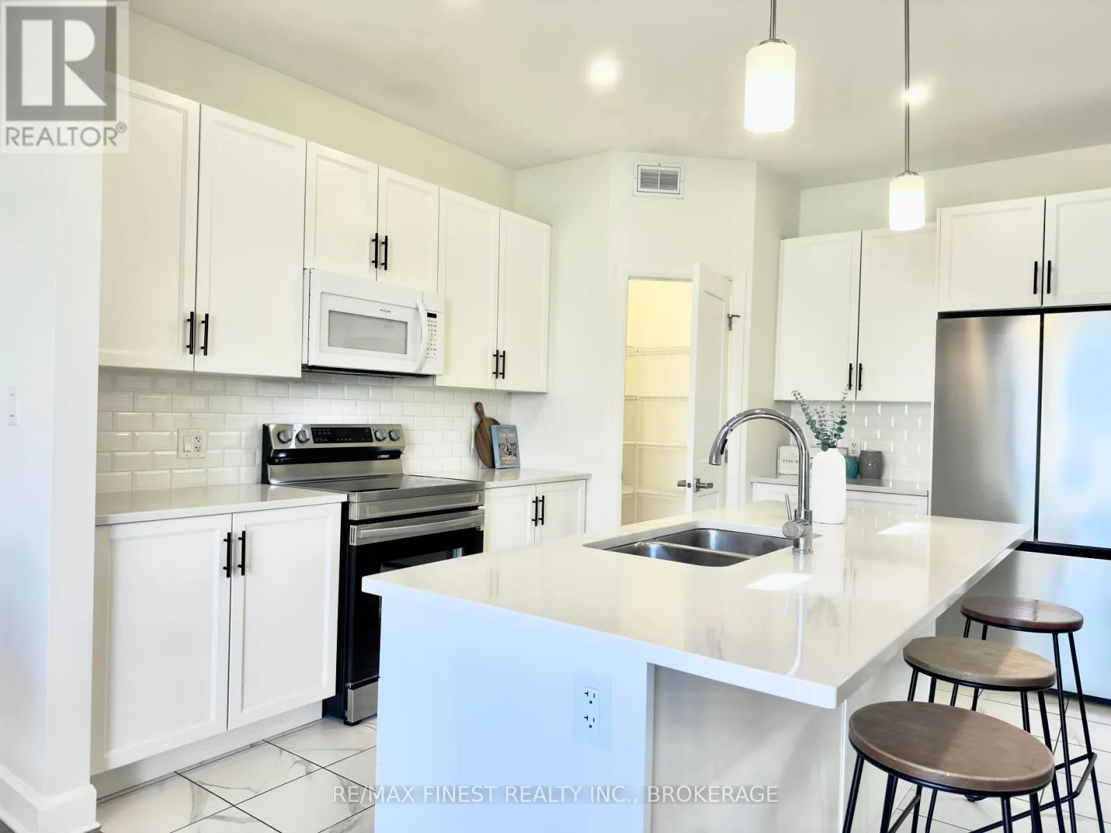 1391 ANDERSEN DRIVE