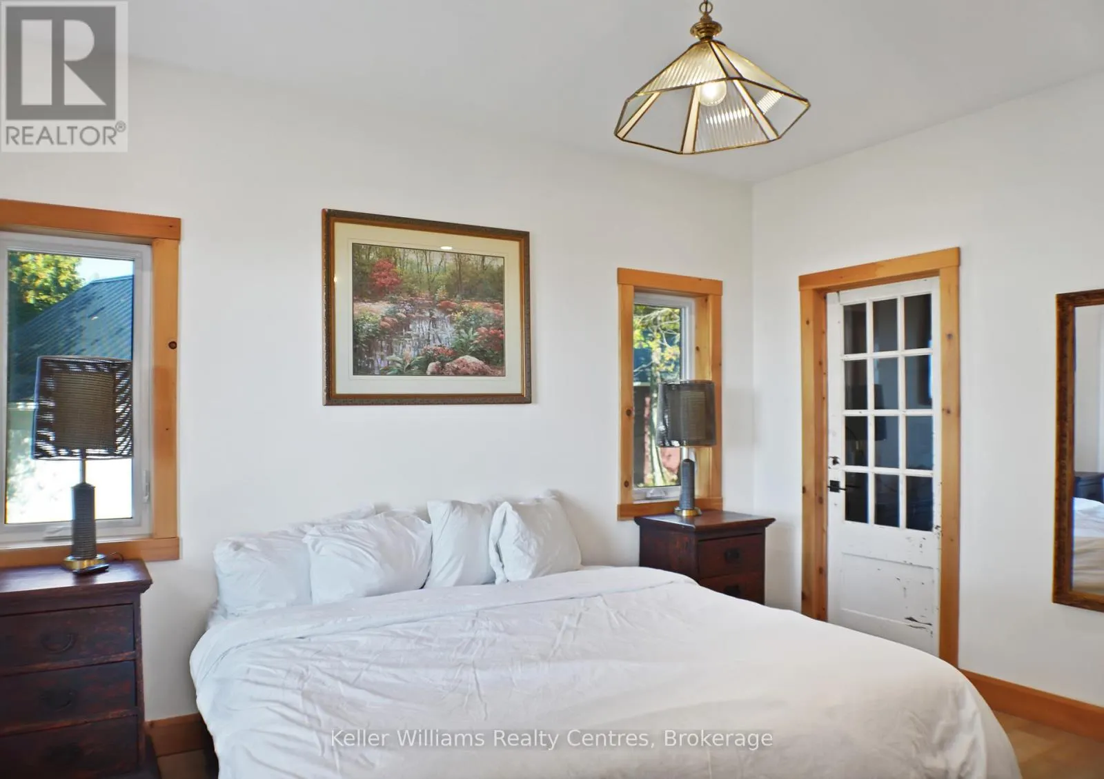 315 SHORELINE AVENUE