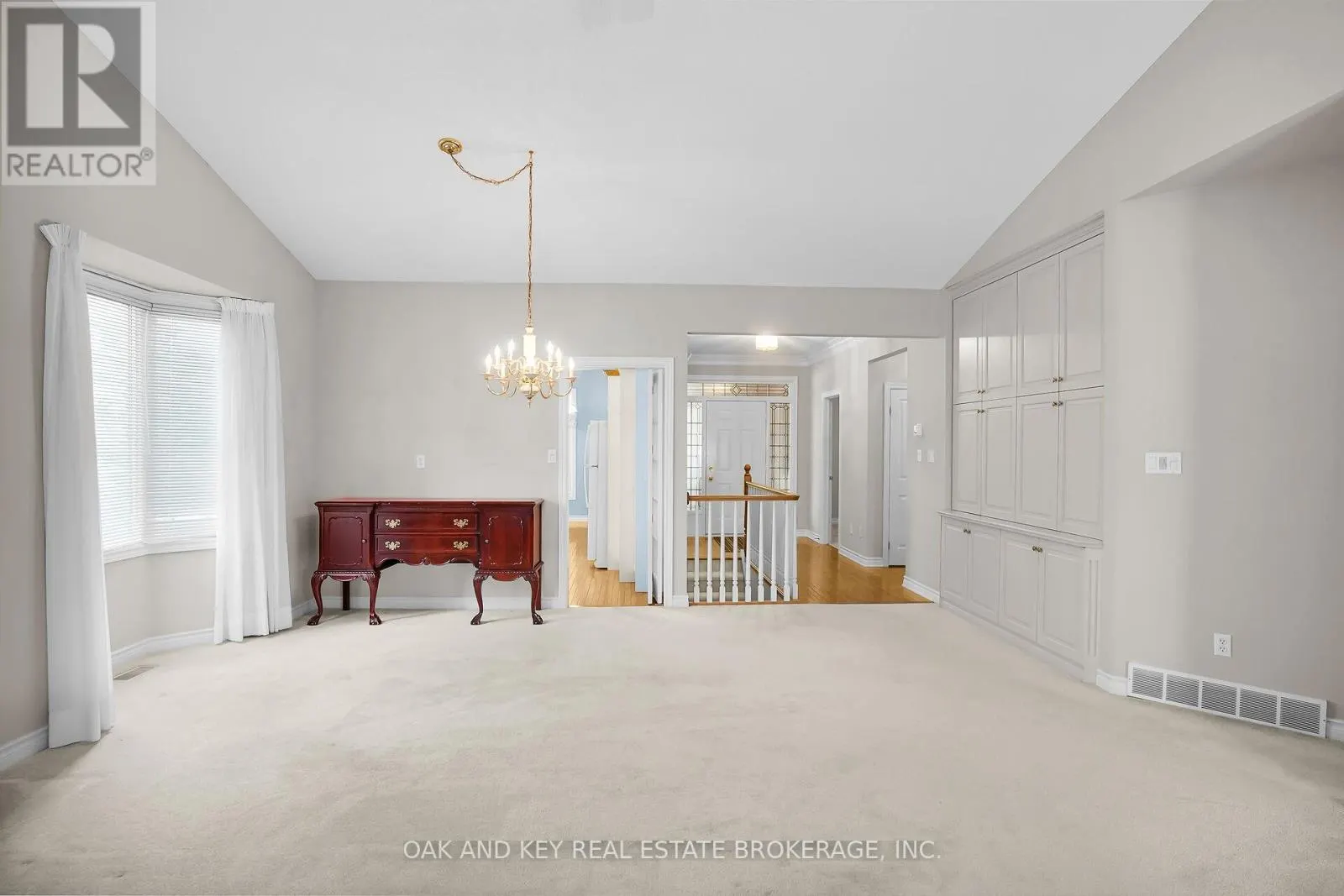 38 QUINELLA PLACE