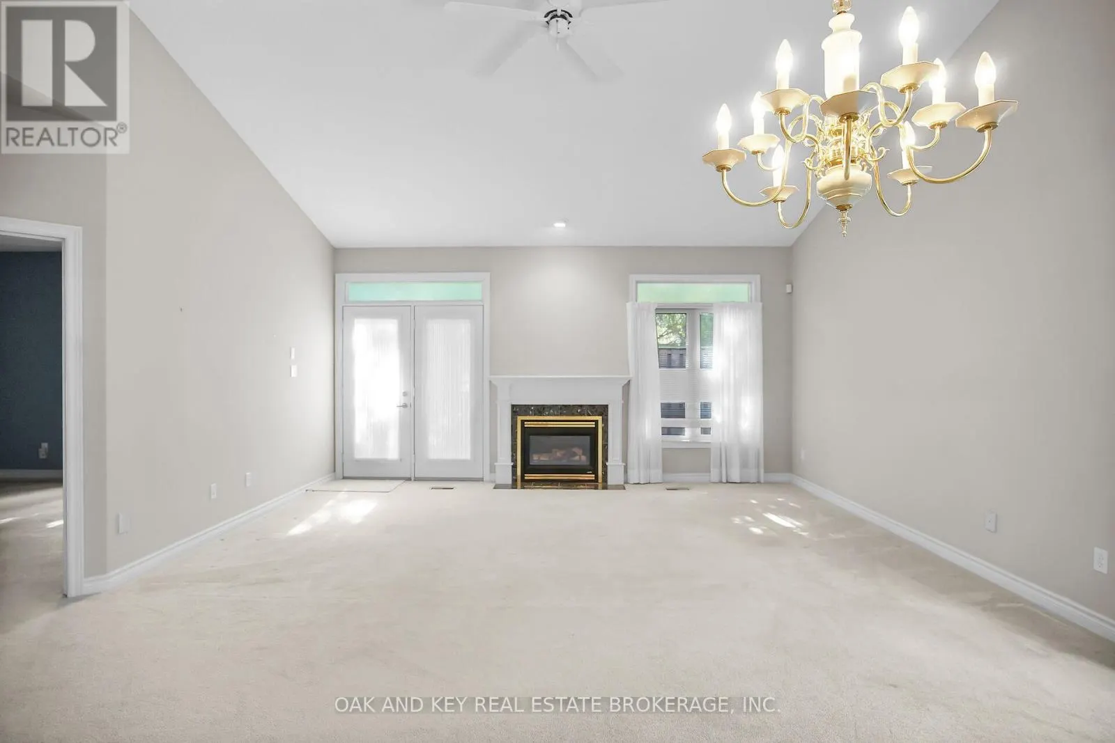 38 QUINELLA PLACE