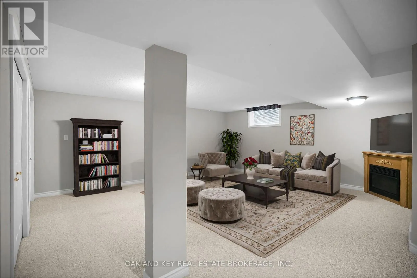 38 QUINELLA PLACE