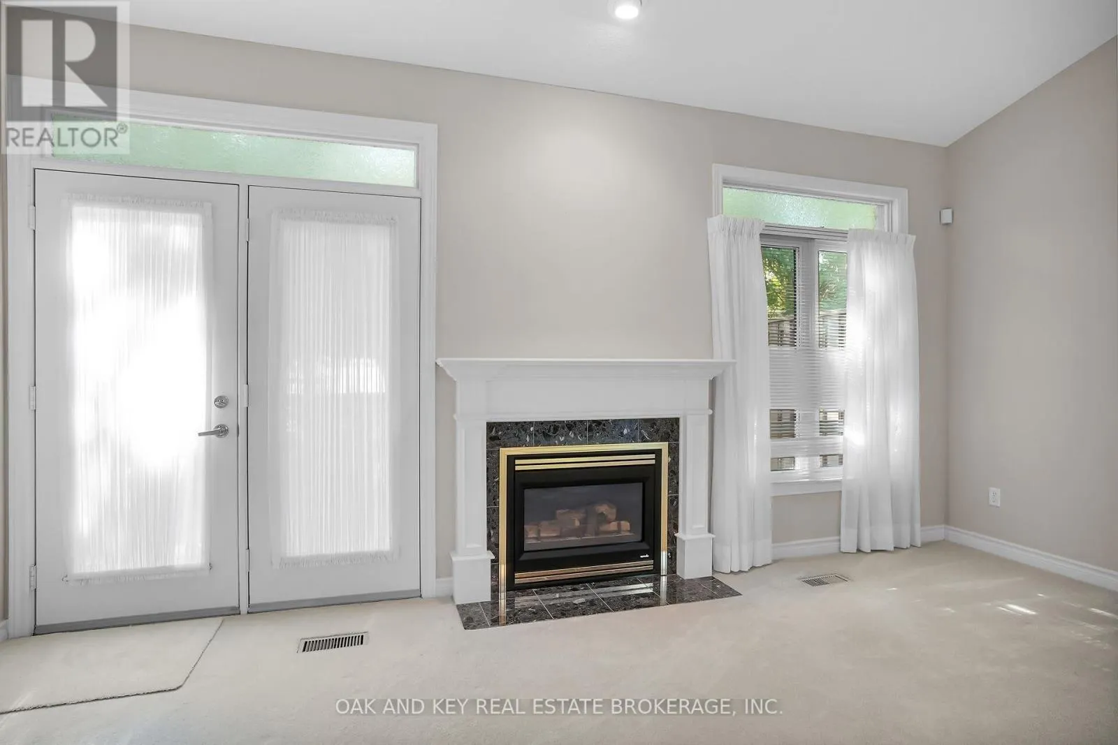 38 QUINELLA PLACE