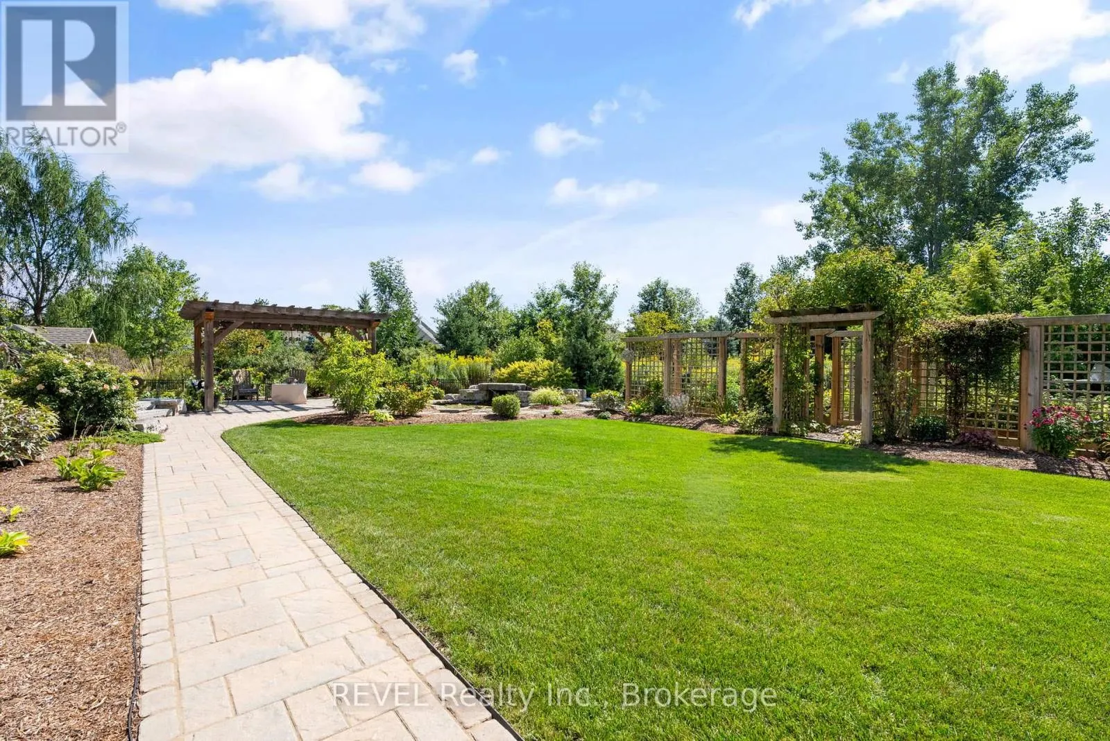 69 BUTLERS DRIVE