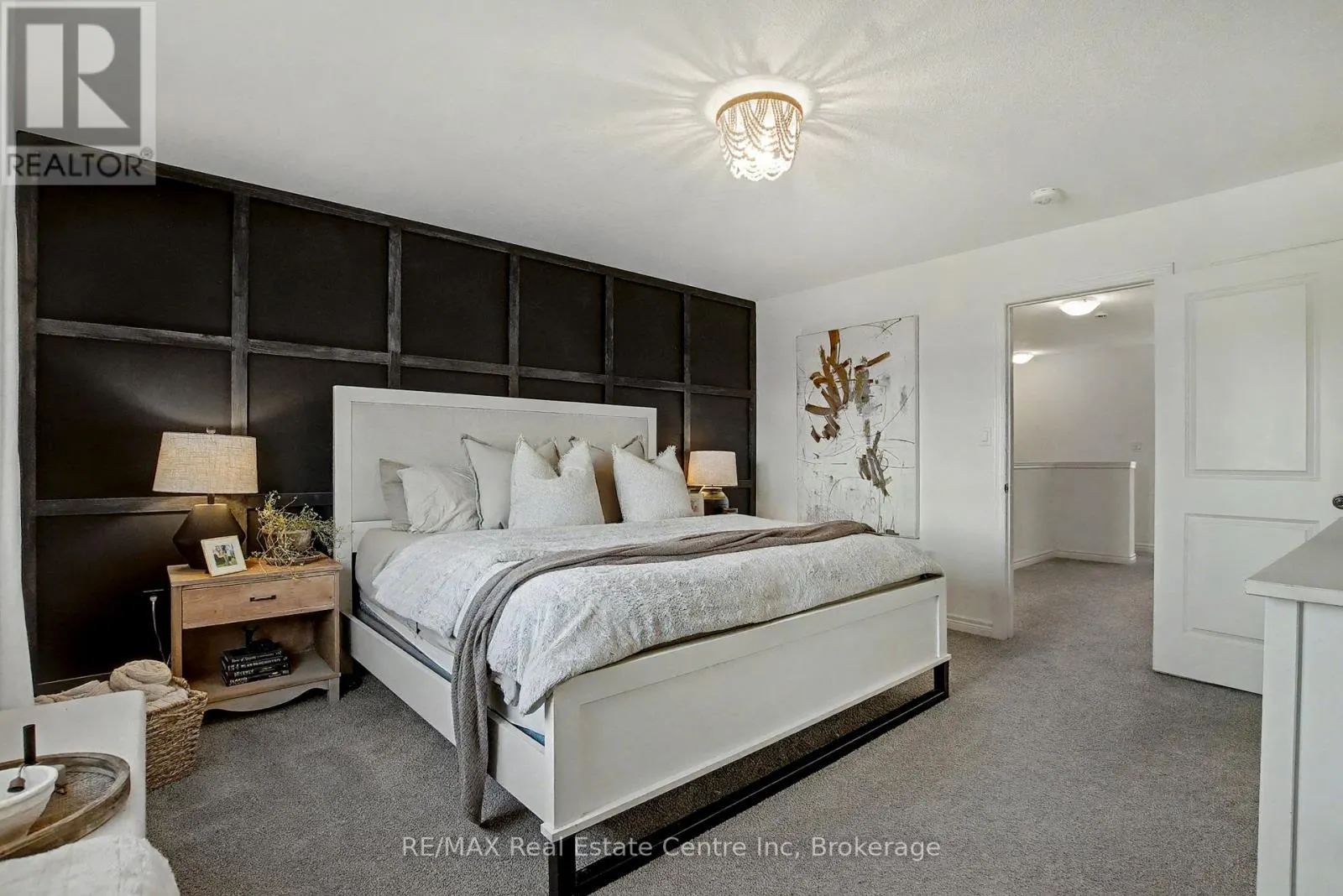 7 - 22 MARSHALL DRIVE, #7