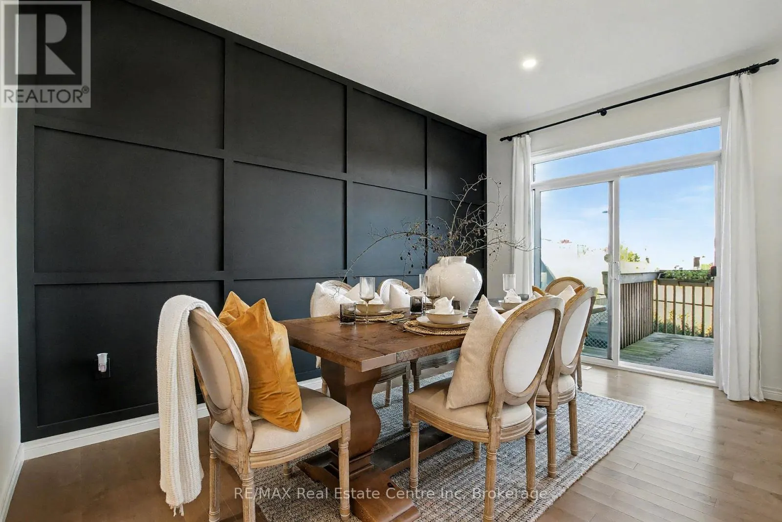 7 - 22 MARSHALL DRIVE, #7