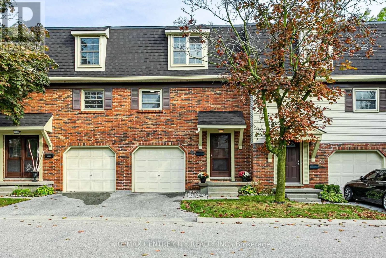42 - 900 POND VIEW ROAD, #42