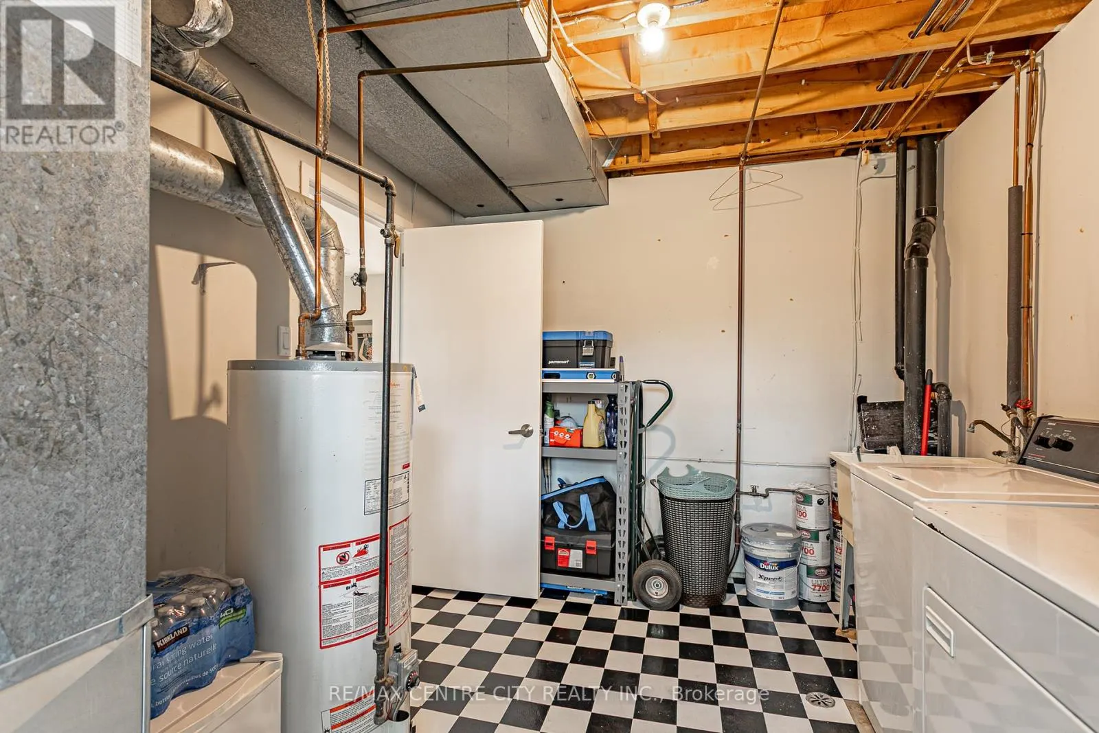 42 - 900 POND VIEW ROAD, #42