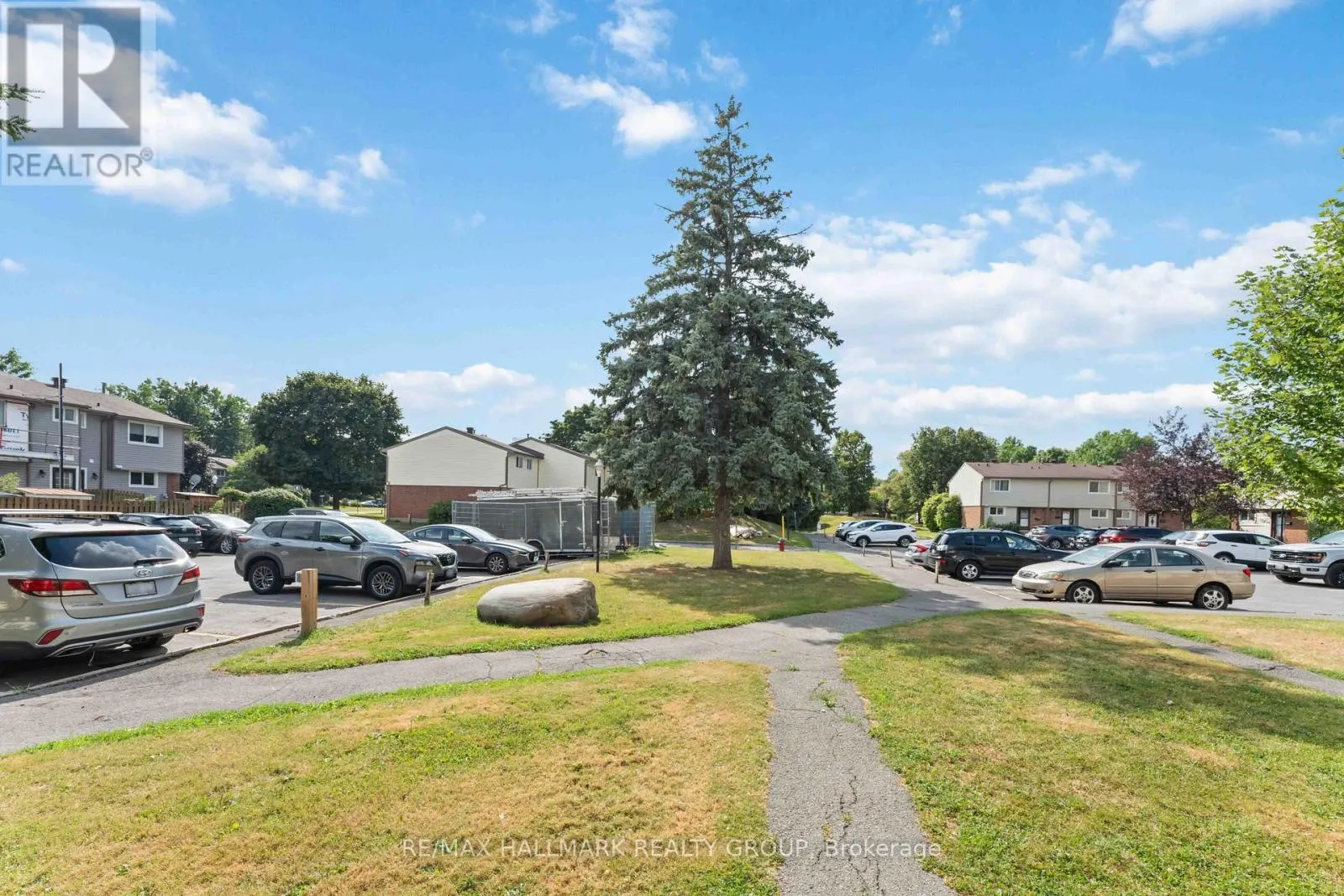 317 - 1441 PALMERSTON DRIVE