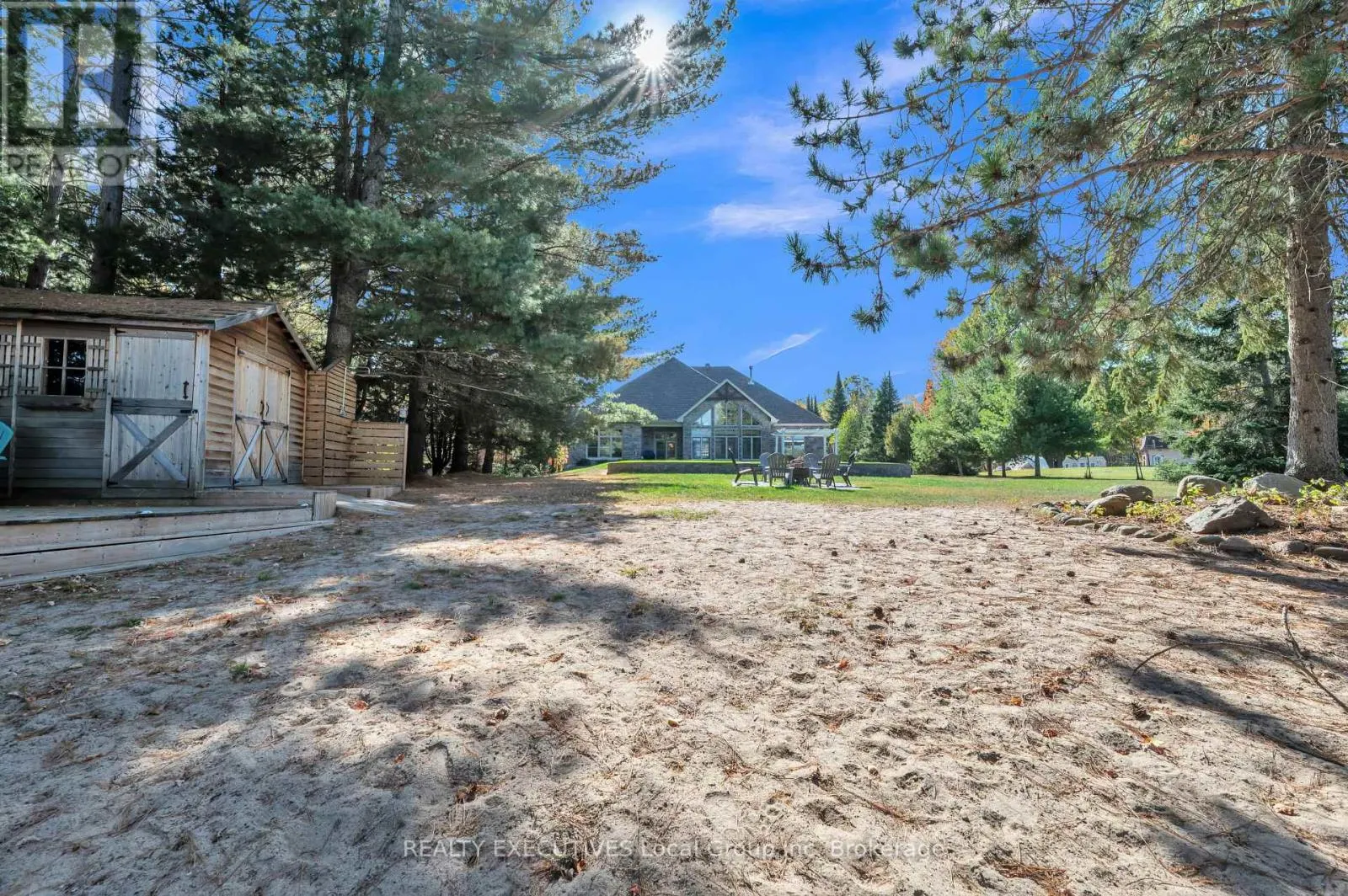 34 SUNRISE BAY DRIVE