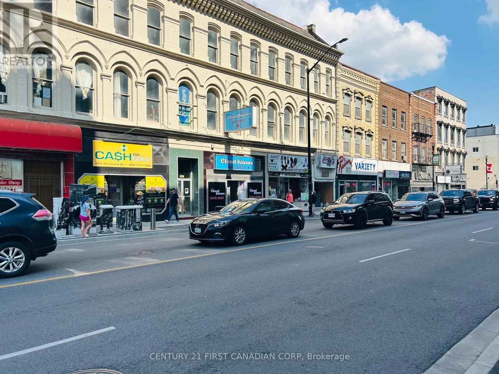 396 RICHMOND STREET