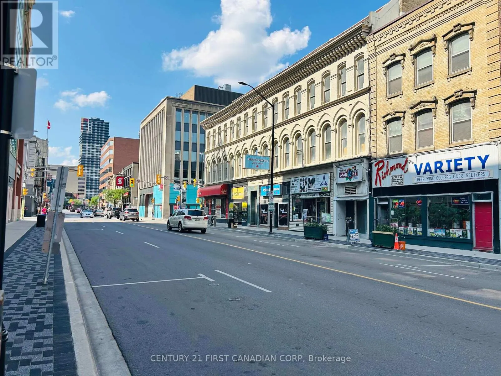 396 RICHMOND STREET