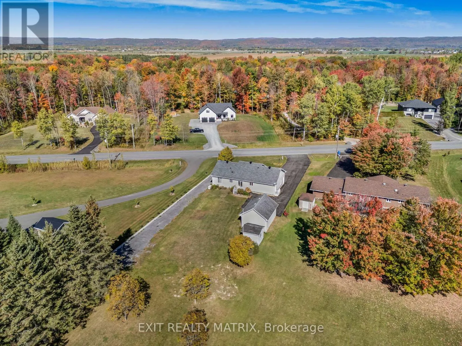 1582 SANDY HILL ROAD