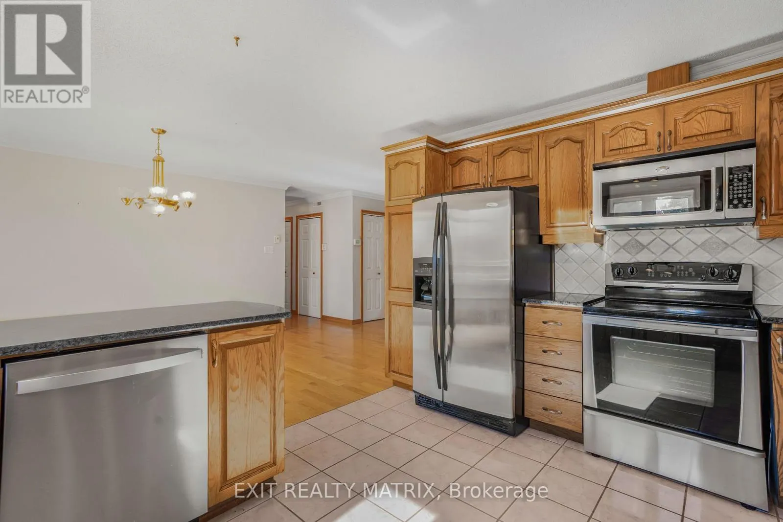 1582 SANDY HILL ROAD