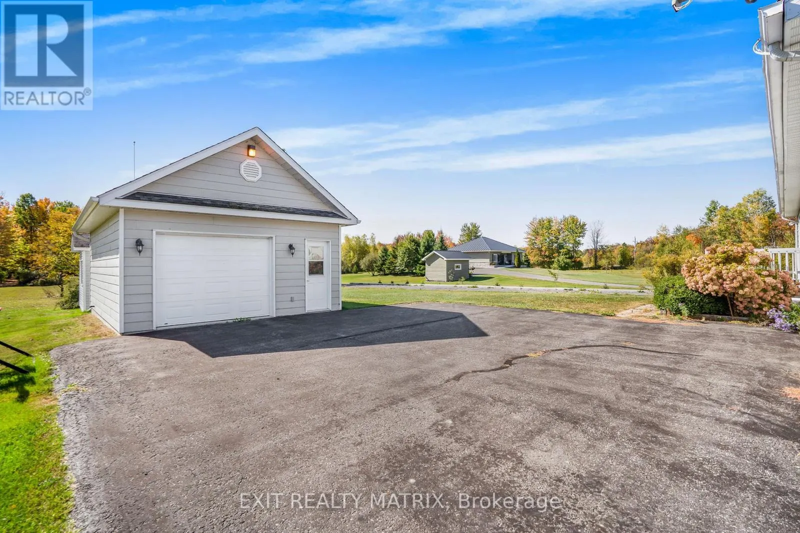 1582 SANDY HILL ROAD