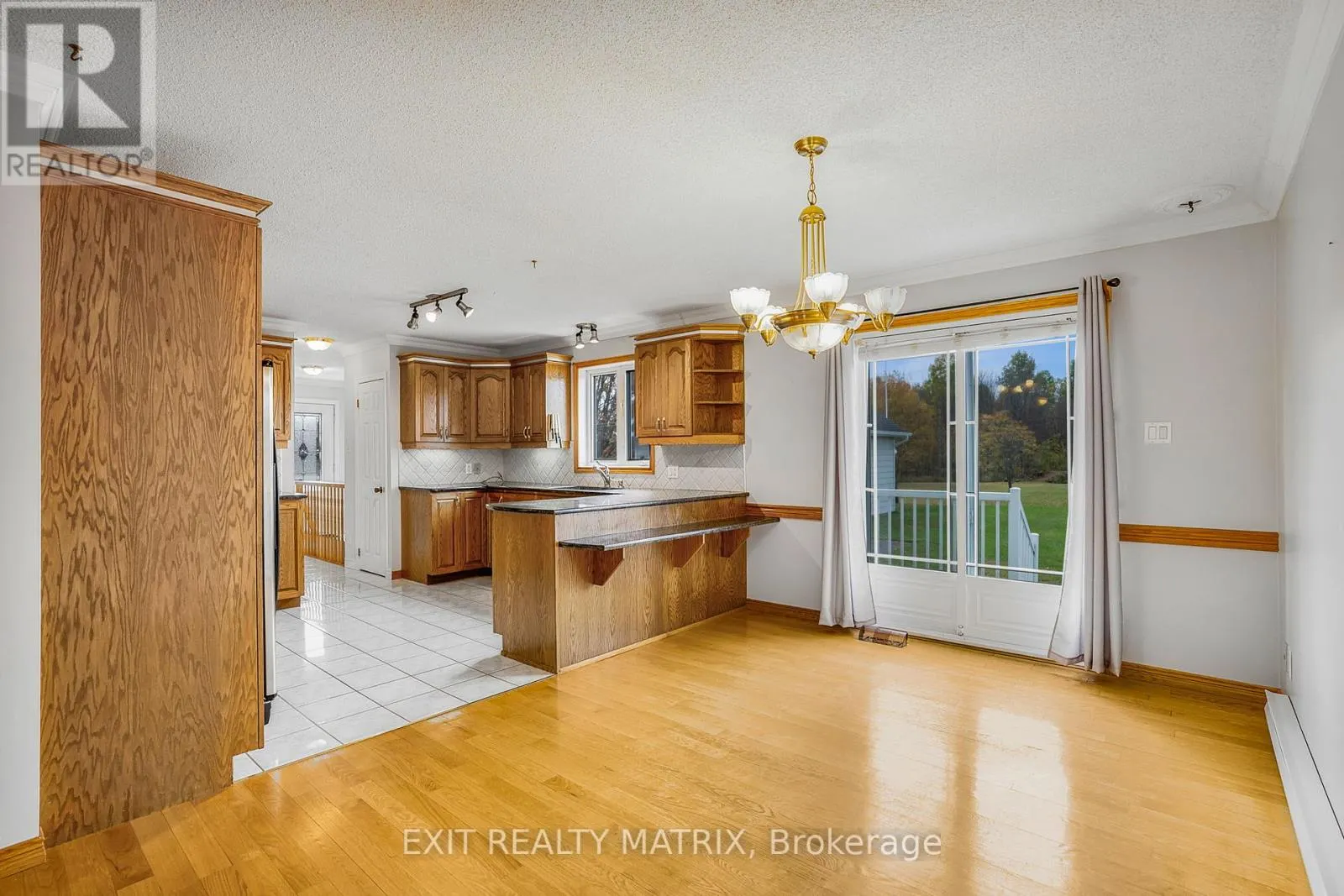 1582 SANDY HILL ROAD