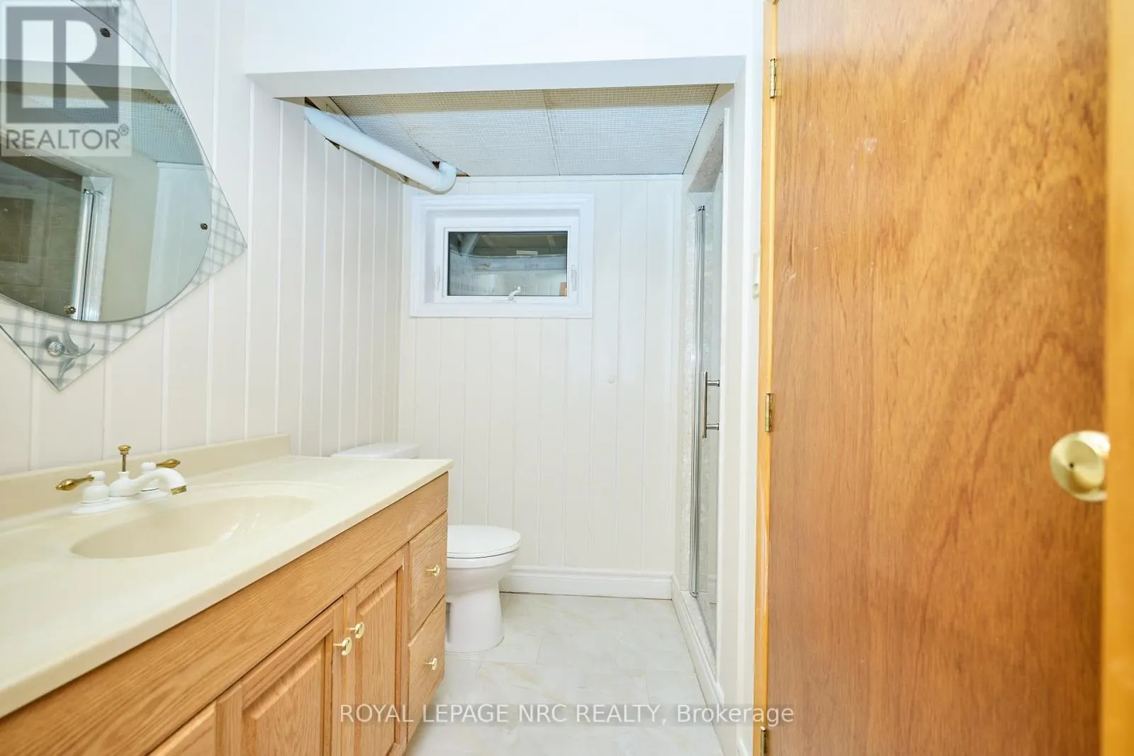 7 WOODMOUNT DRIVE