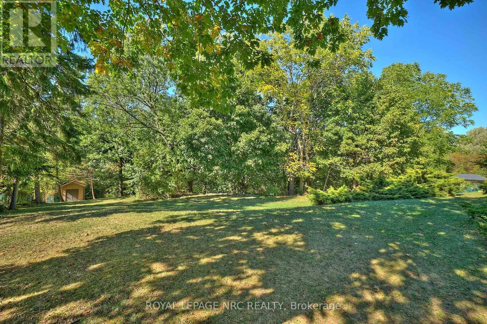 7 WOODMOUNT DRIVE